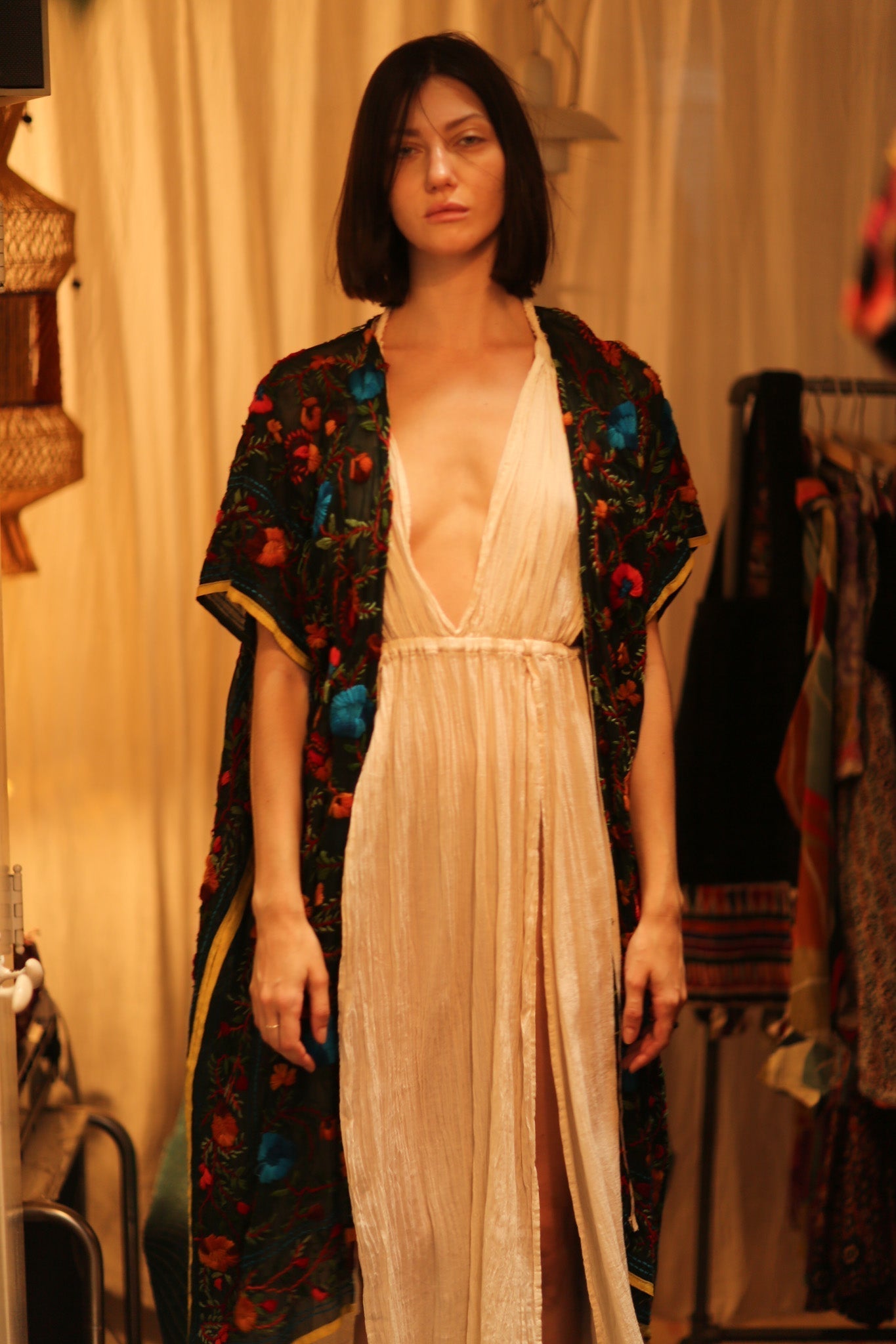 BIANCA EMBROIDERED KIMONO - MOMO STUDIO BERLIN - Berlin Concept Store - sustainable & ethical fashion