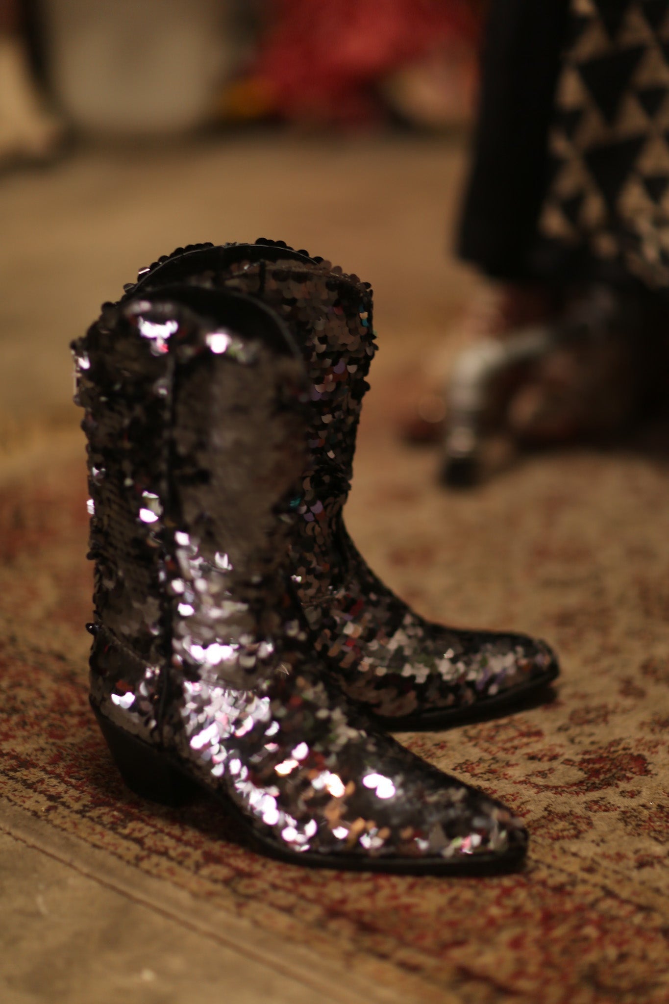 BLACK SEQUIN WESTERN BOOTS LUZINE - MOMO STUDIO BERLIN - Berlin Concept Store - sustainable & ethical fashion