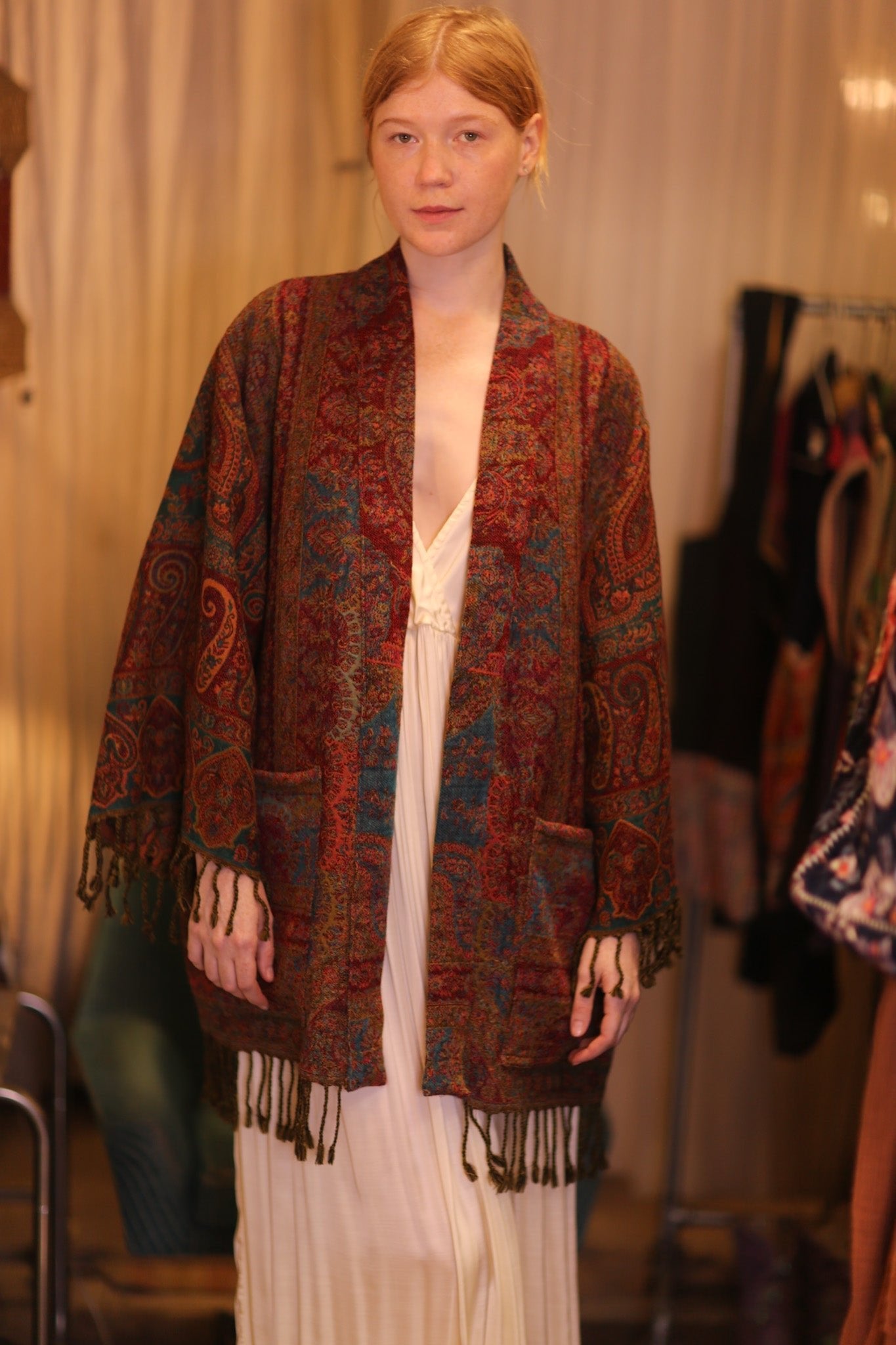 CONE PATTERN EMBROIDERED COTTON WOOL SHAWL HAYSHAN - MOMO STUDIO BERLIN - Berlin Concept Store - sustainable & ethical fashion