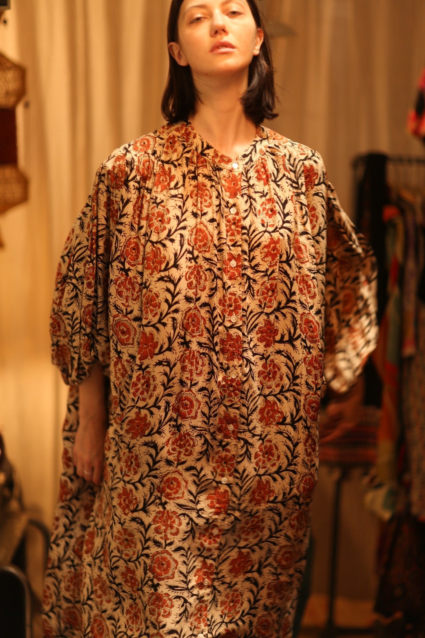 ELIZABETH SILK DRESS MUGHAL BLACK AND RED - MOMO STUDIO BERLIN - Berlin Concept Store - sustainable & ethical fashion