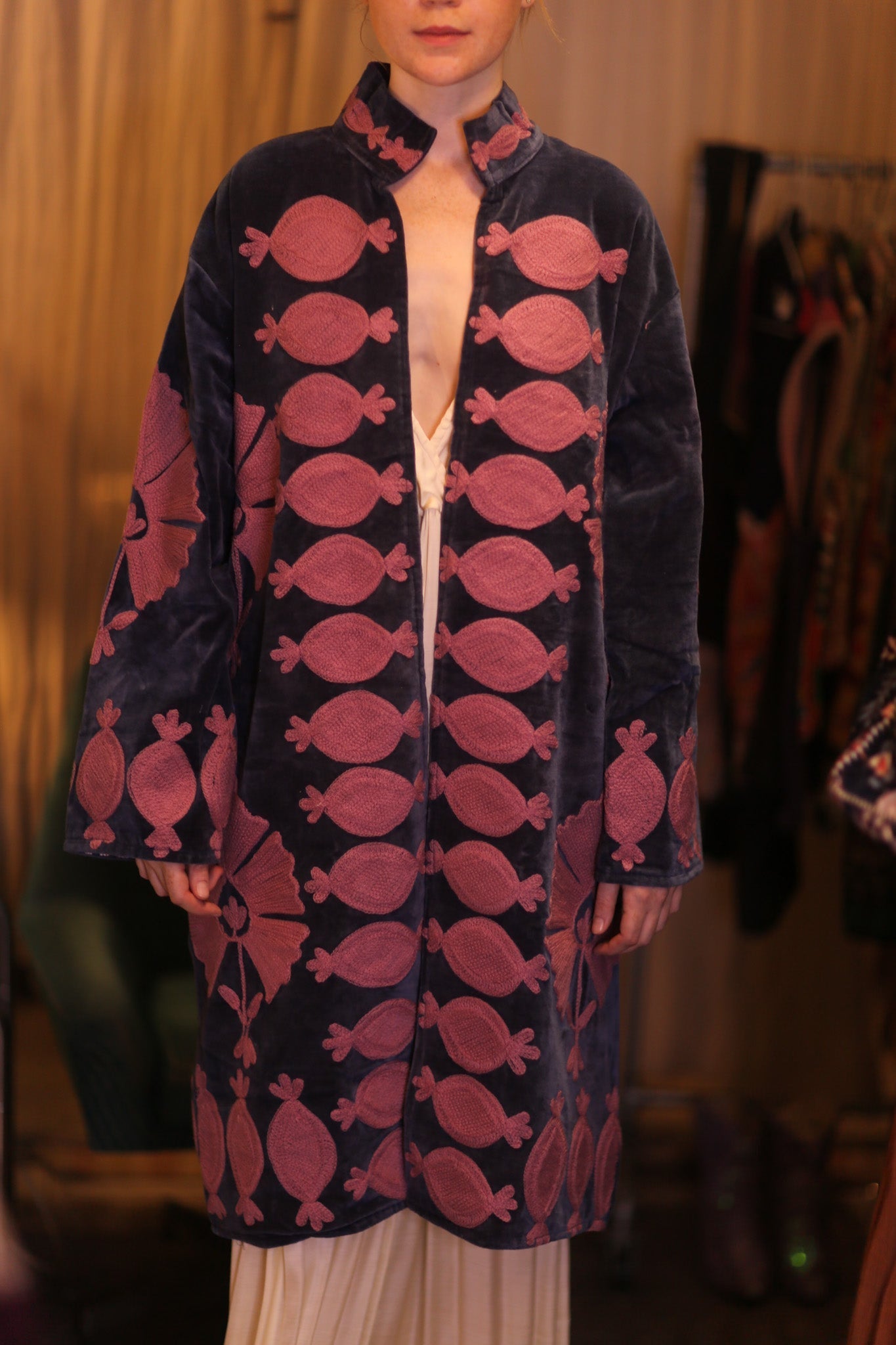 EMBROIDERED VELVET LONG COAT MISCHKA BAYDAR - MOMO STUDIO BERLIN - Berlin Concept Store - sustainable & ethical fashion