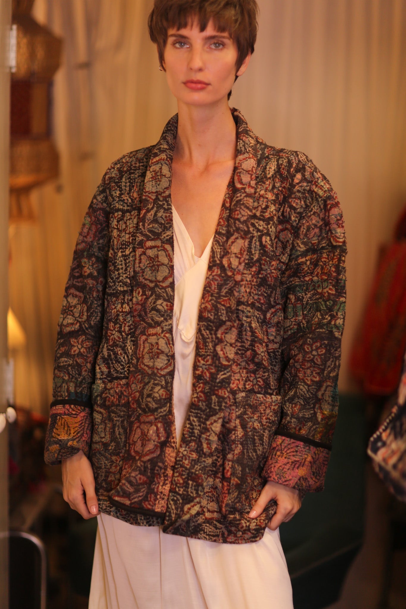 KANTHA JACKET VINTAGE FLOWER FRINE - MOMO STUDIO BERLIN - Berlin Concept Store - sustainable & ethical fashion