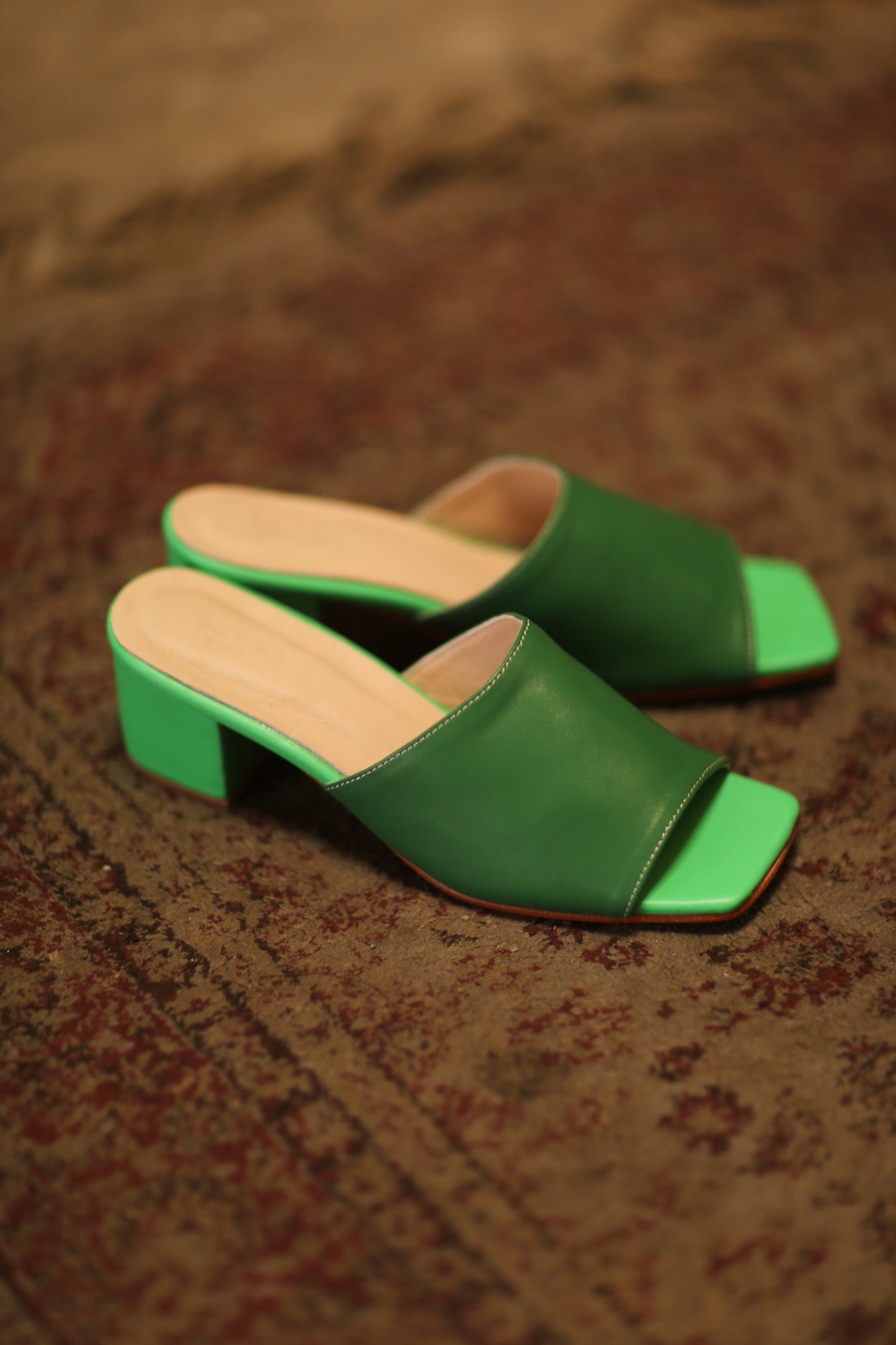 LEATHER MULES LORIN GREEN - MOMO STUDIO BERLIN - Berlin Concept Store - sustainable & ethical fashion