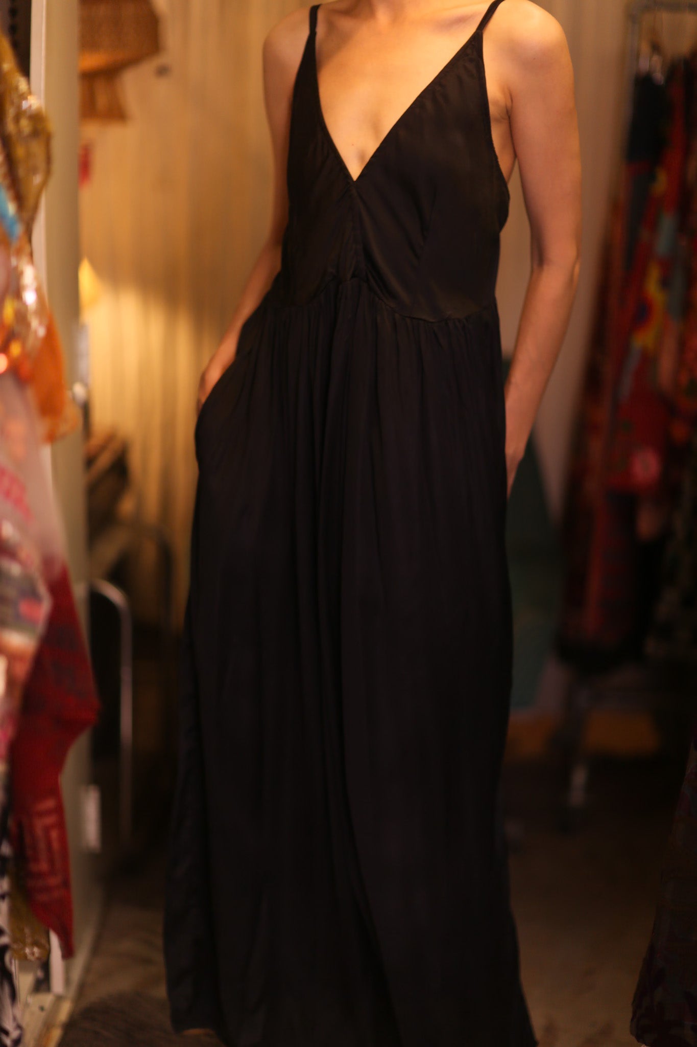 LILY SILK DRESS SOLID BLACK - MOMO STUDIO BERLIN - Berlin Concept Store - sustainable & ethical fashion