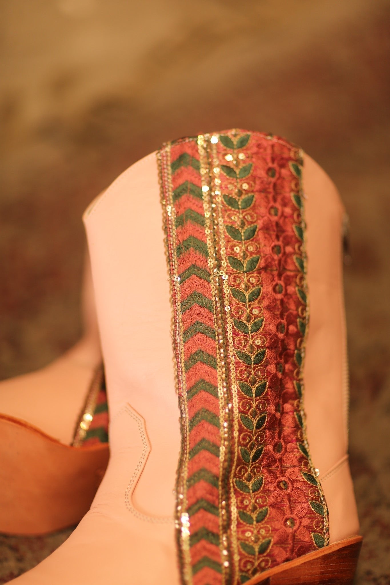 PINK BORDER TRIM LEATHER BOOTS MEETA - MOMO STUDIO BERLIN - Berlin Concept Store - sustainable & ethical fashion