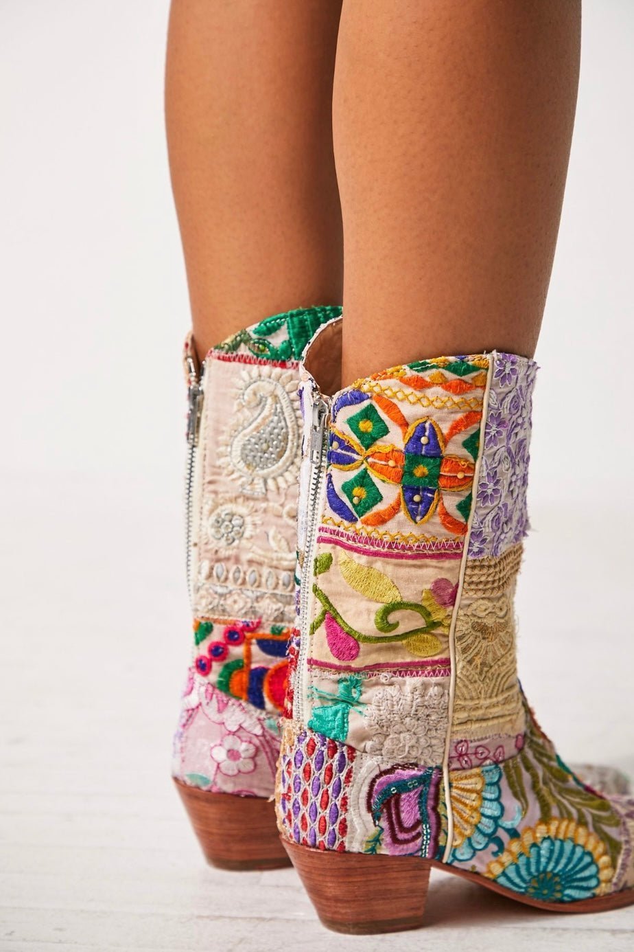SELINA PATCHWORK WESTERN BOOTS - MOMO STUDIO BERLIN - Berlin Concept Store - sustainable & ethical fashion