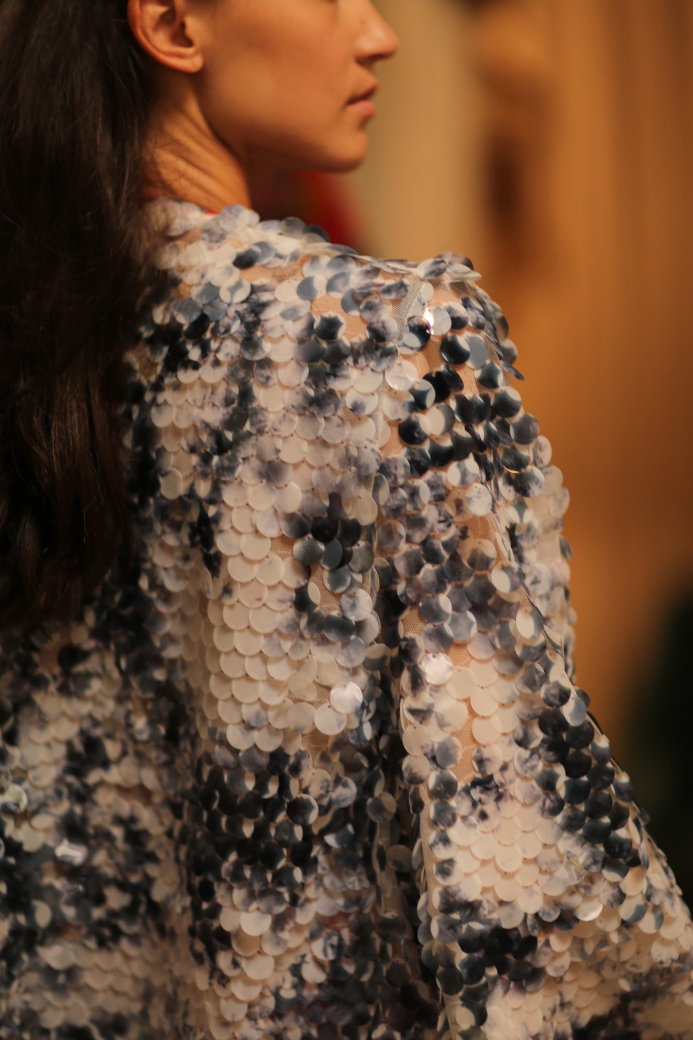 SEQUIN EMBROIDERED SHORT GLITTER KIMONO OLIVES - MOMO STUDIO BERLIN - Berlin Concept Store - sustainable & ethical fashion