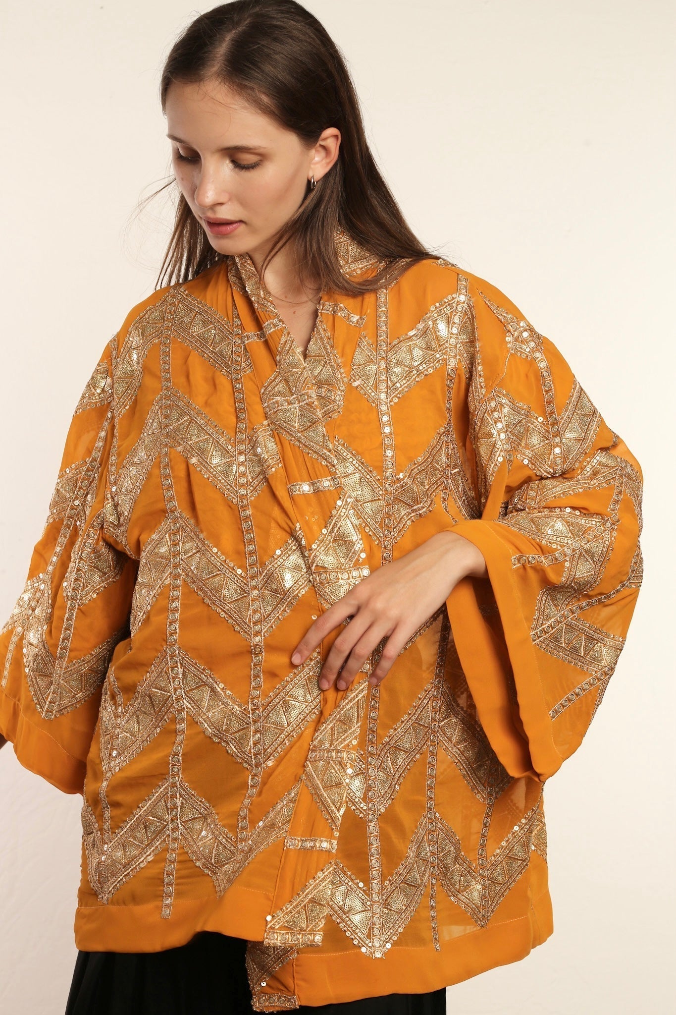 SHORT YELLOW GOLDEN KIMONO GRETA - MOMO STUDIO BERLIN - Berlin Concept Store - sustainable & ethical fashion