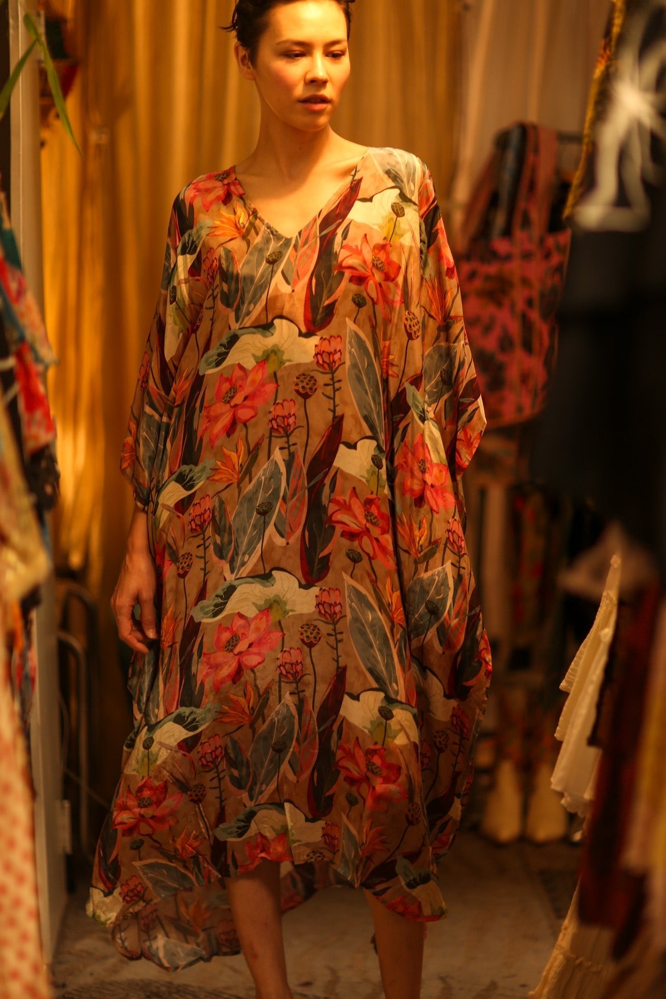 SILK KAFTAN NAMUD - MOMO STUDIO BERLIN - Berlin Concept Store - sustainable & ethical fashion