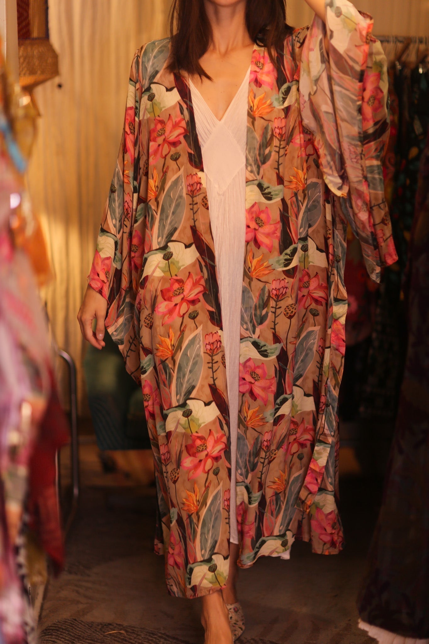 SILK WING KIMONO PINA FLORAL PINKY - MOMO STUDIO BERLIN - Berlin Concept Store - sustainable & ethical fashion