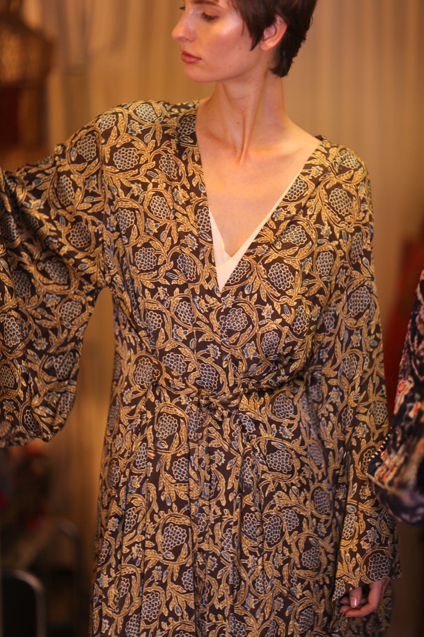 SILK WING KIMONO PINA HYDRANGEA - MOMO STUDIO BERLIN - Berlin Concept Store - sustainable & ethical fashion