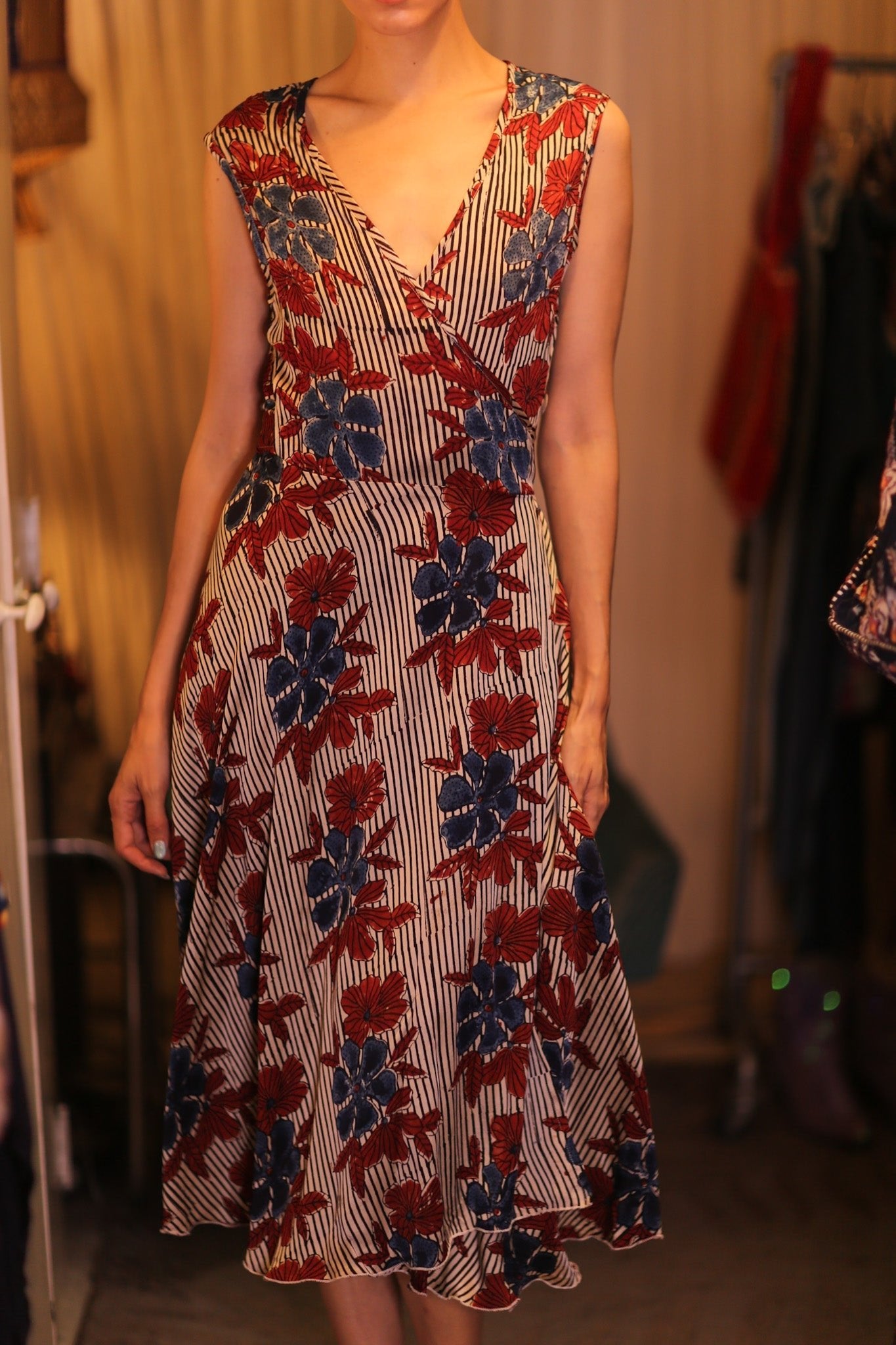 WRAP SILK GABRIELE SAIN - MOMO STUDIO BERLIN - Berlin Concept Store - sustainable & ethical fashion