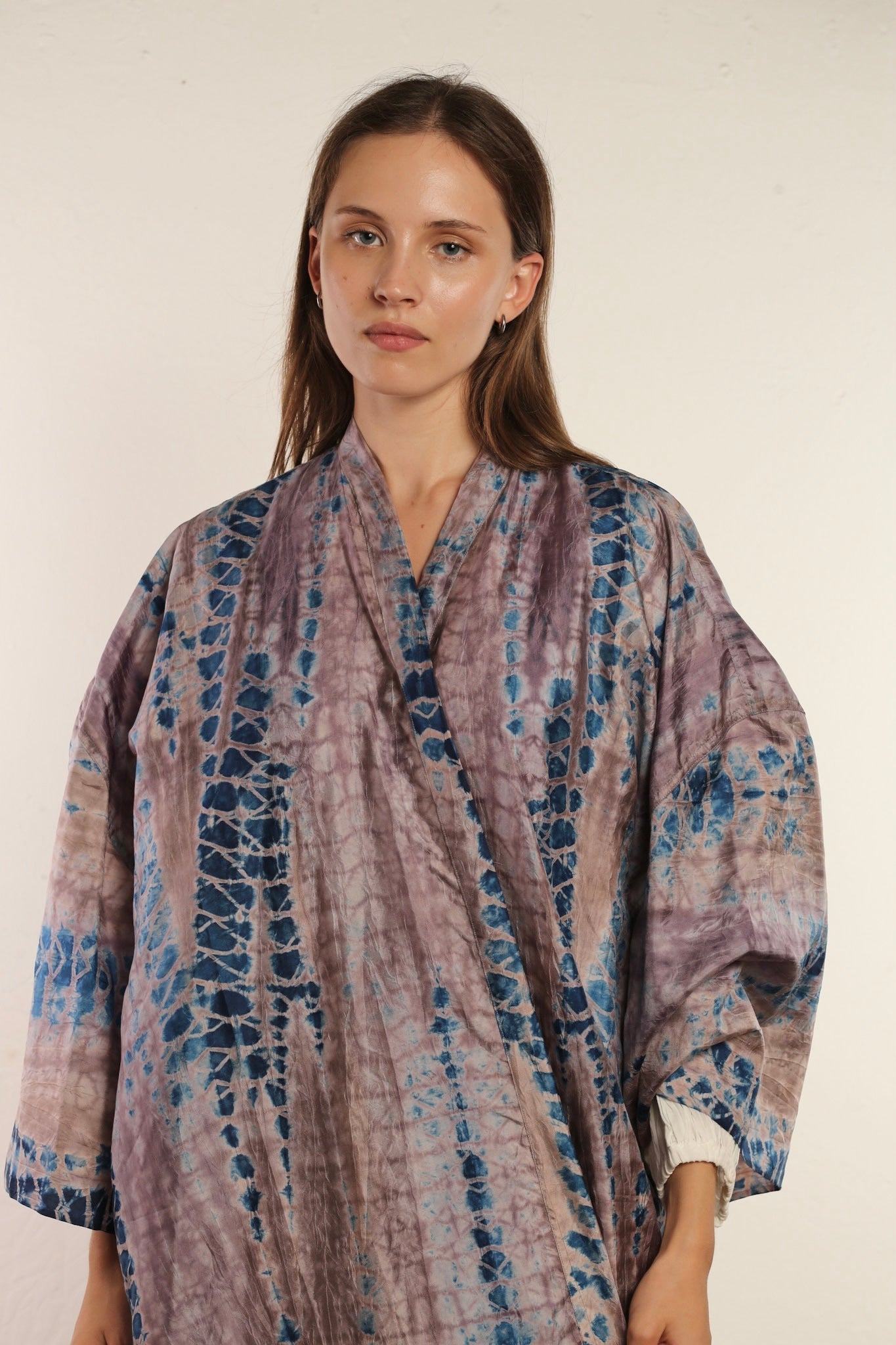 100% THAI SILK KIMONO BAM - MOMO STUDIO BERLIN - Berlin Concept Store - sustainable & ethical fashion