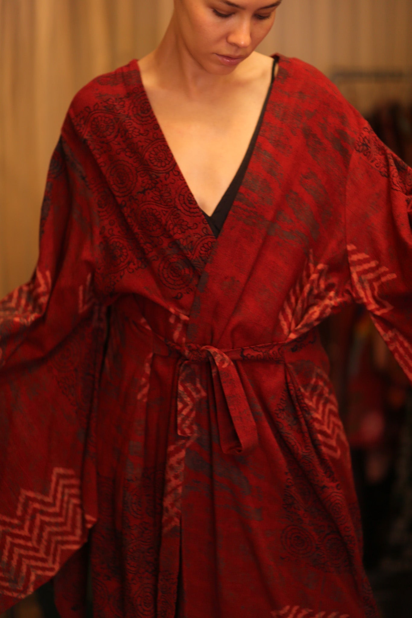 HANDWOVEN COTTON WING KIMONO PINA REDROSI