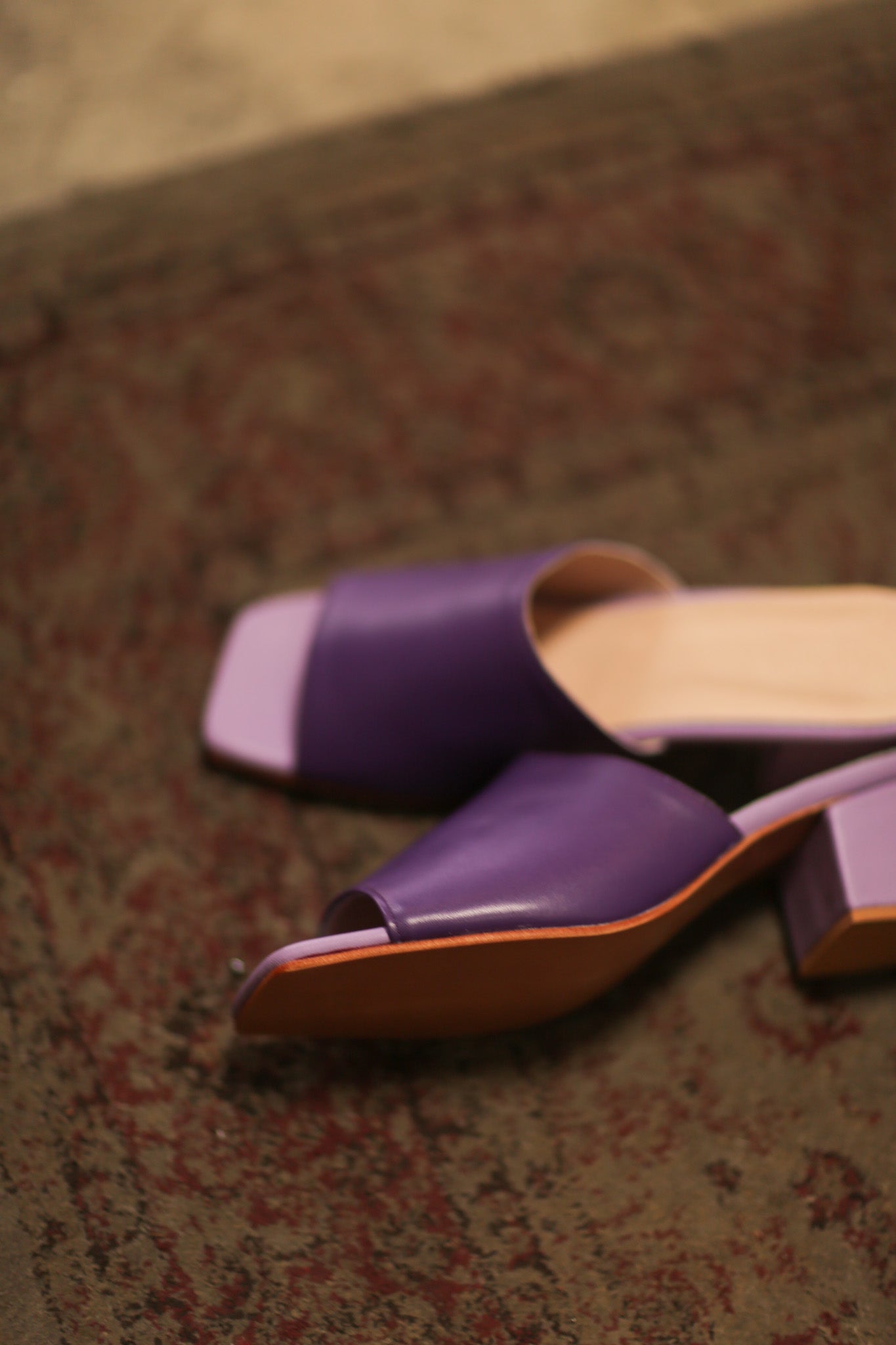 HEELED MULES LORIN PURPLE LAVENDER