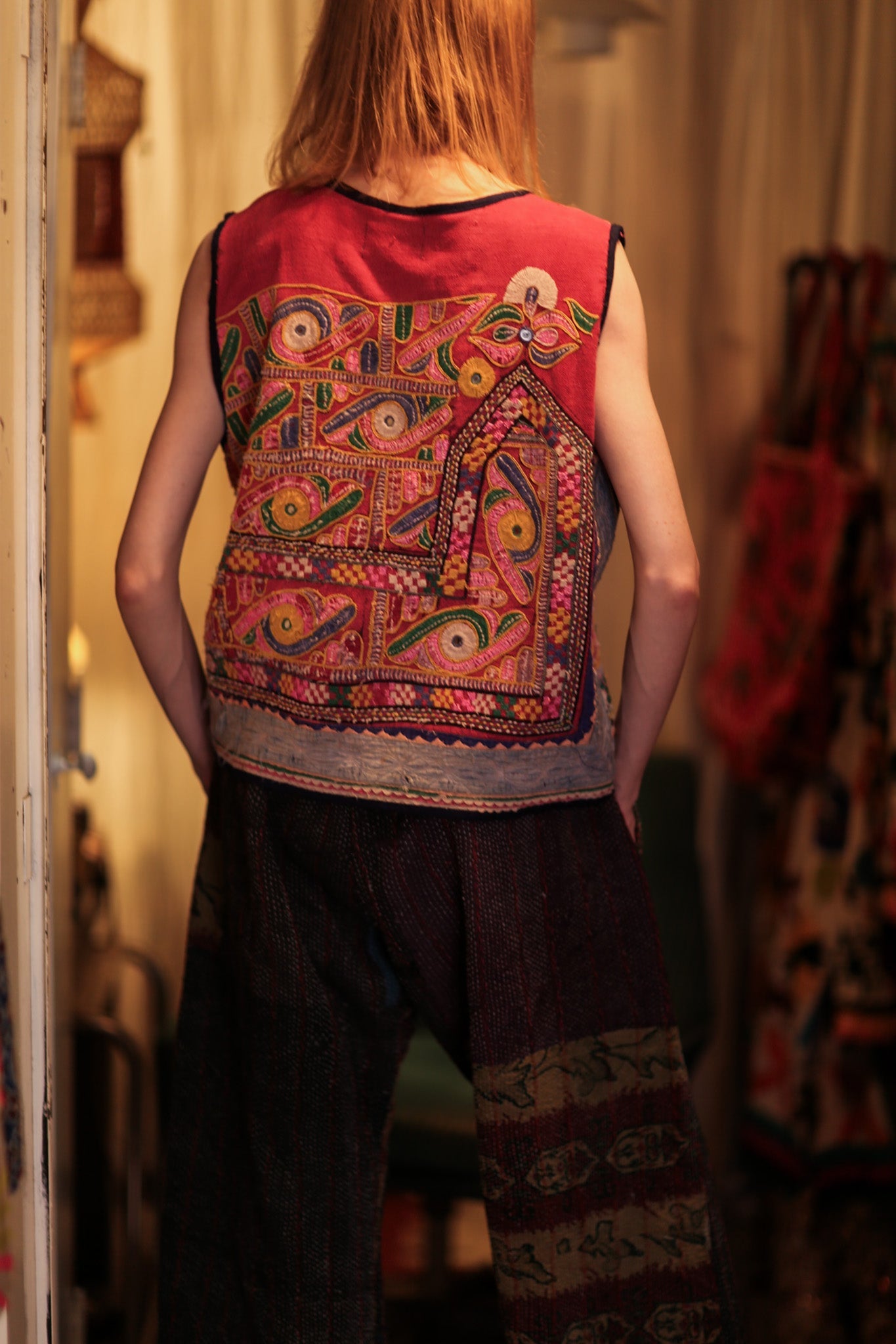 TENZIN EMBROIDERED INDIAN GILET FUCHSIA