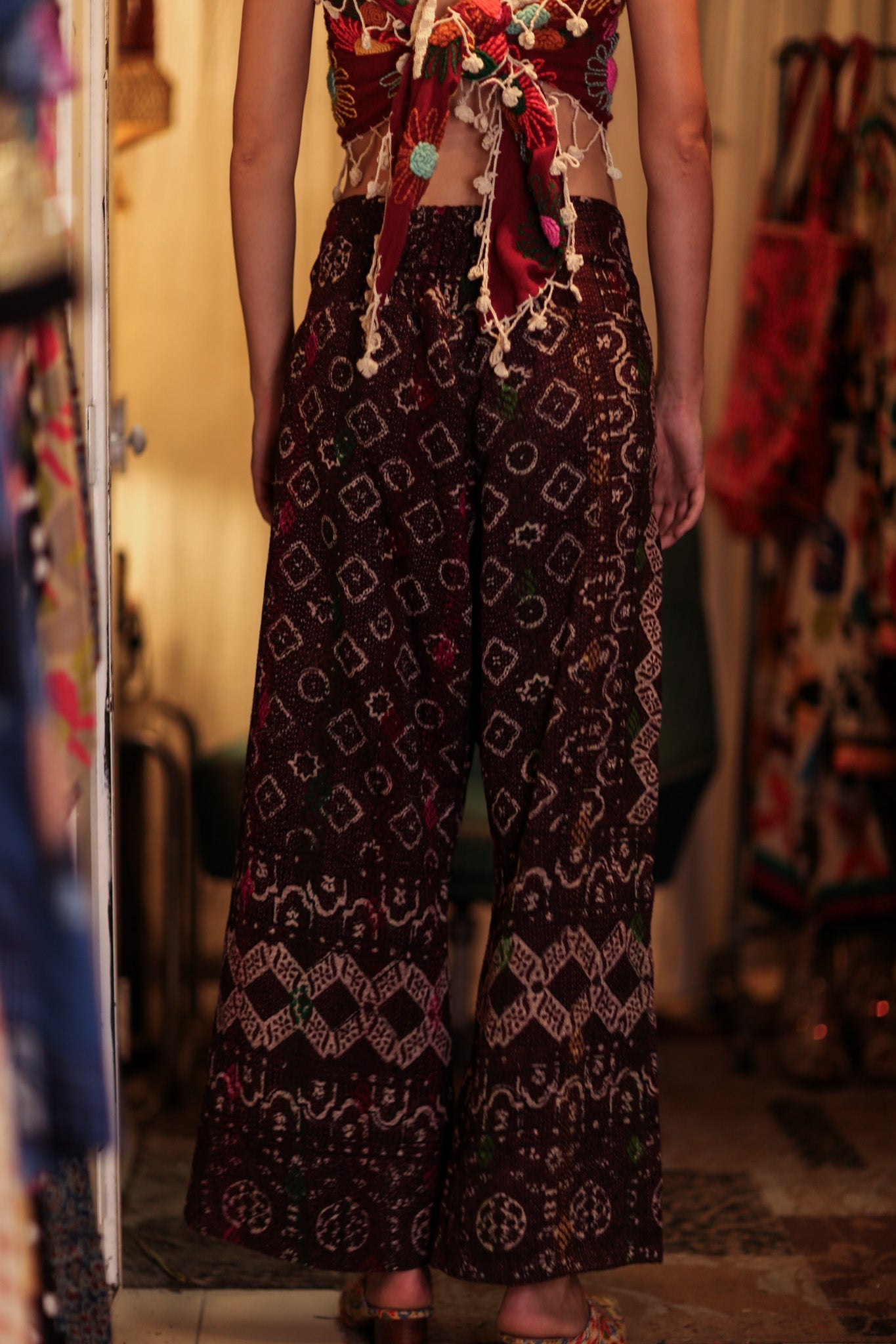 LENA KANTHA TROUSERS RED WINE