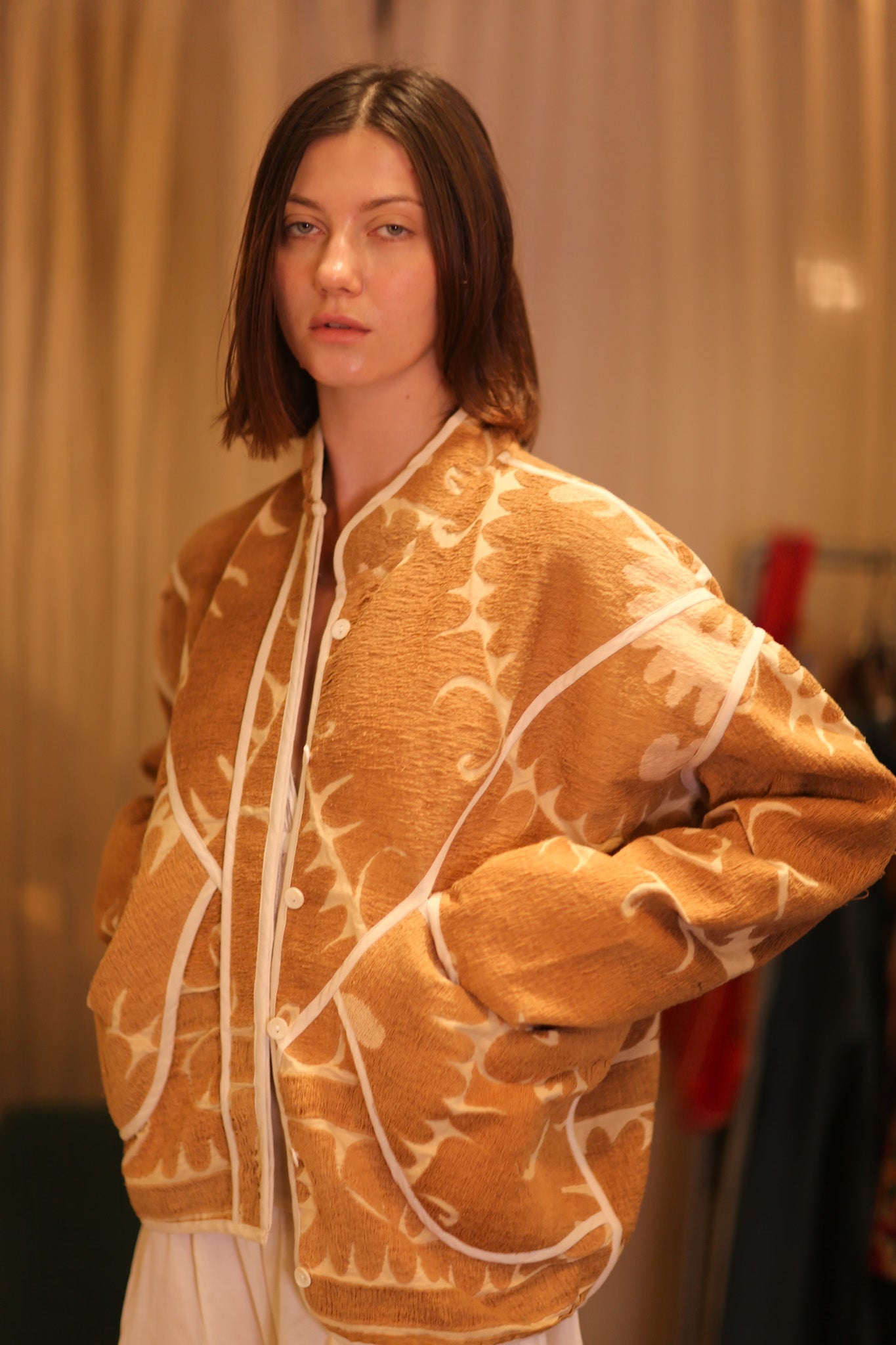 EMBROIDERED SUZANI JACKET LUCA
