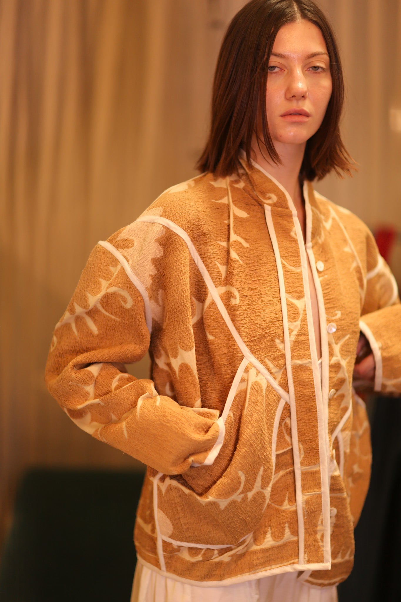 EMBROIDERED SUZANI JACKET LUCA