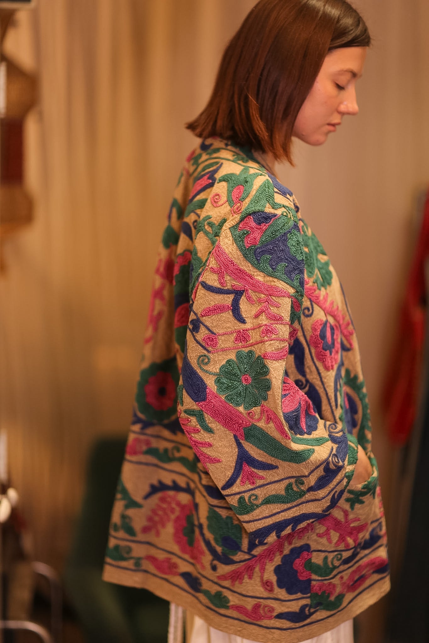 SUZANI EMBROIDERED SHORT KIMONO MONTY AMET