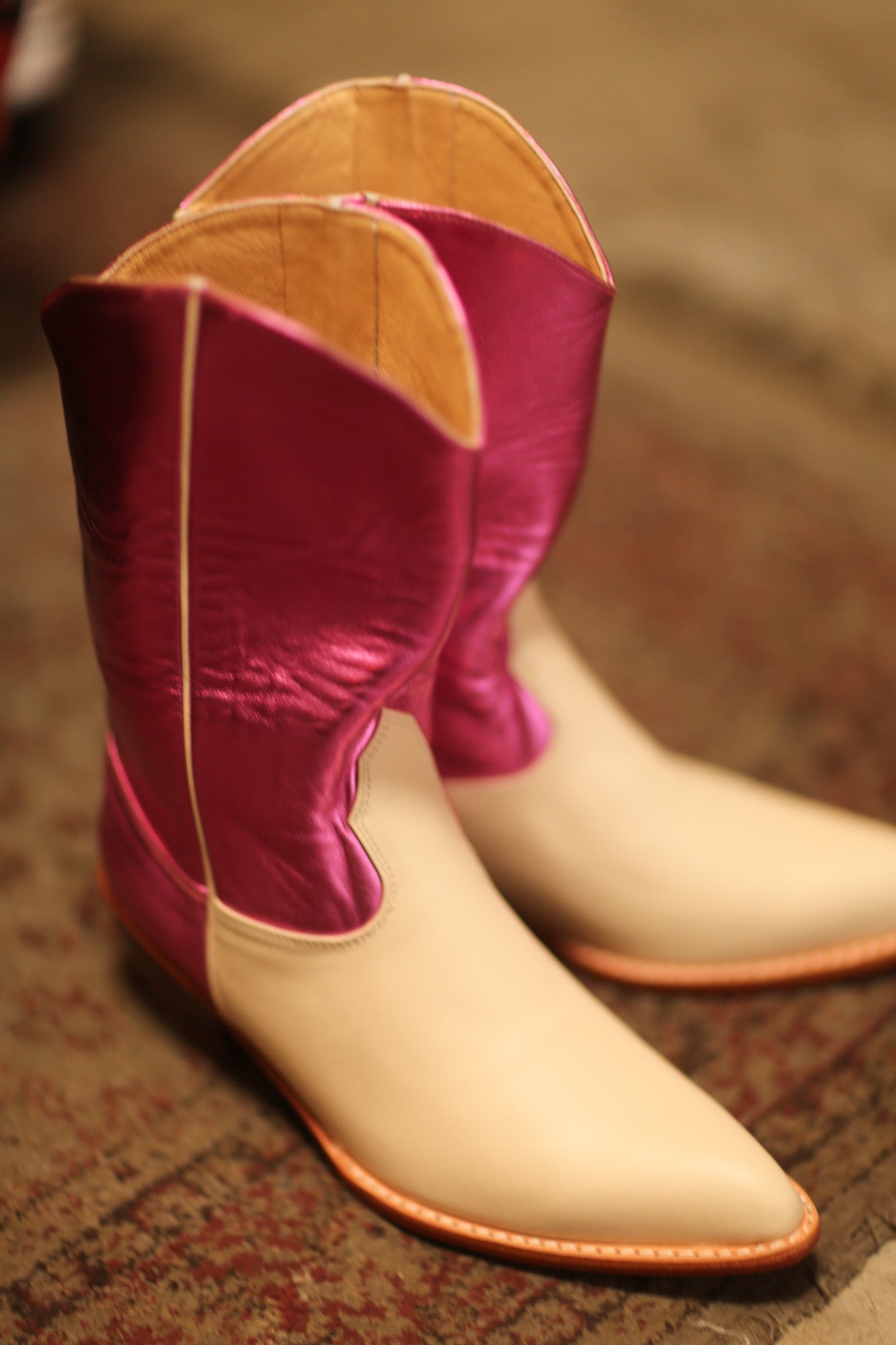 METALLIC PINK CREAM LEATHER BOOTS NOSCHIO
