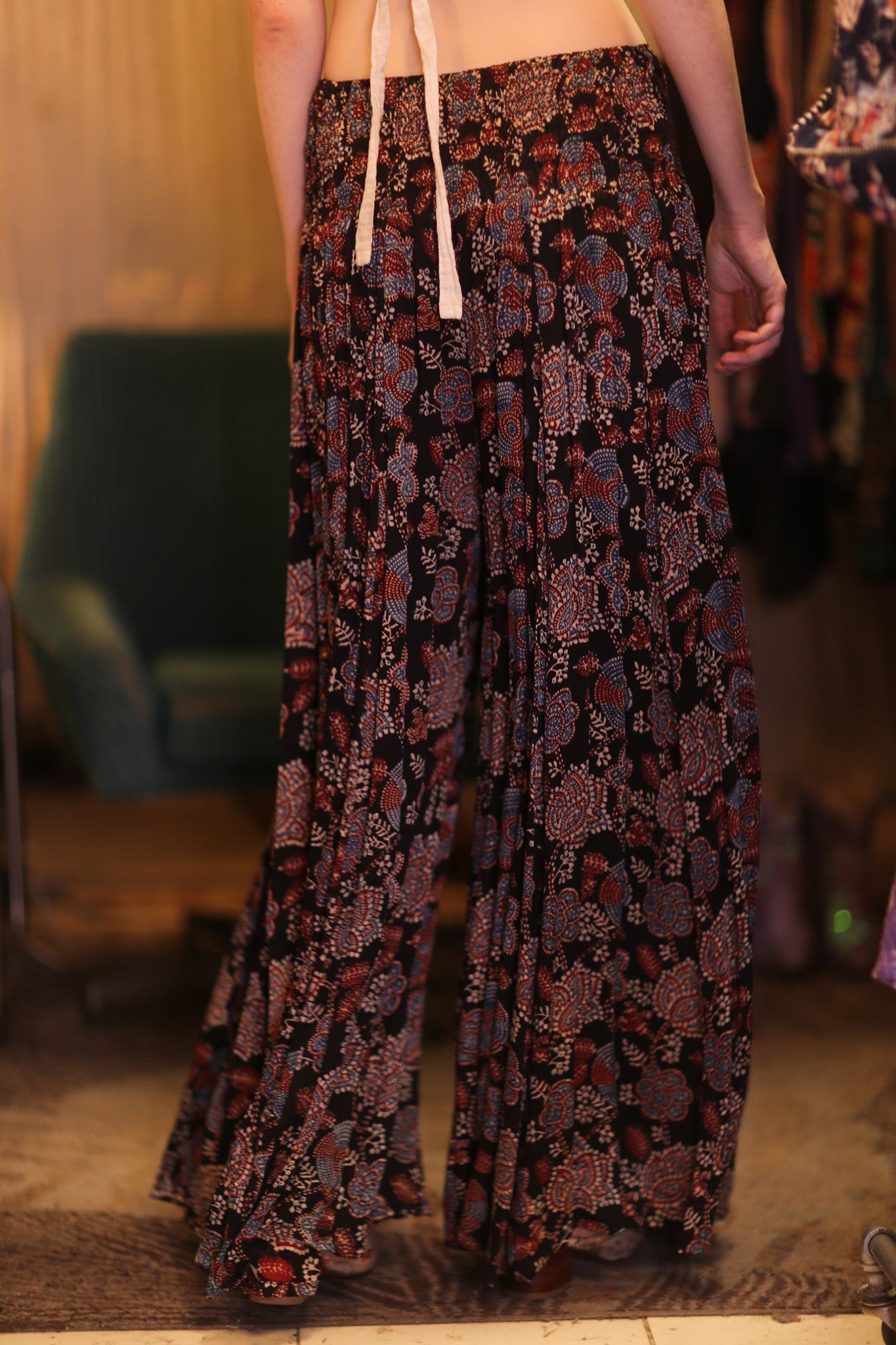 SILK WIDE LEG PANTS RUBY LISA