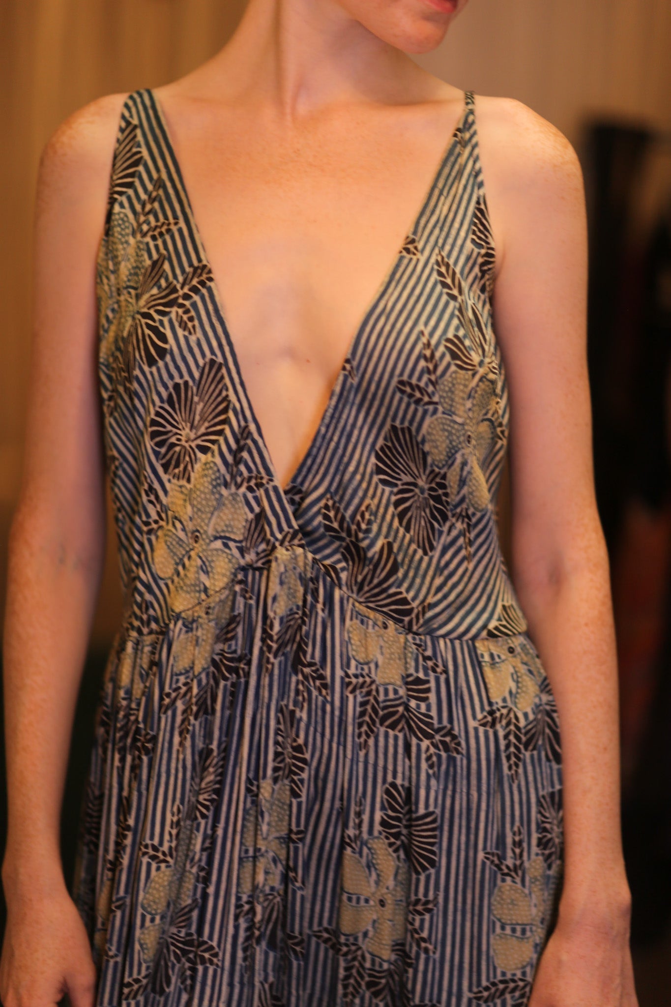 LILY SILK DRESS HIBISCUS