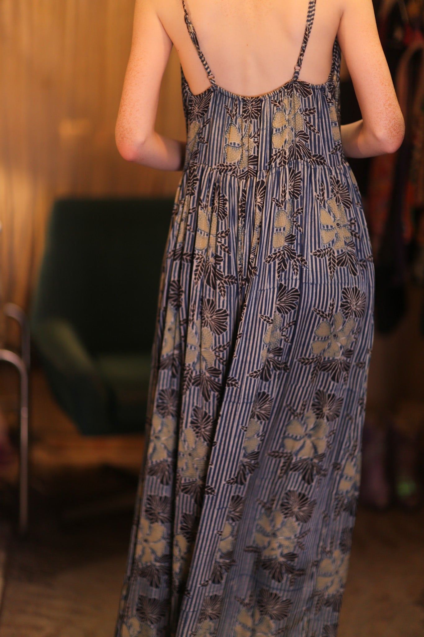 LILY SILK DRESS HIBISCUS