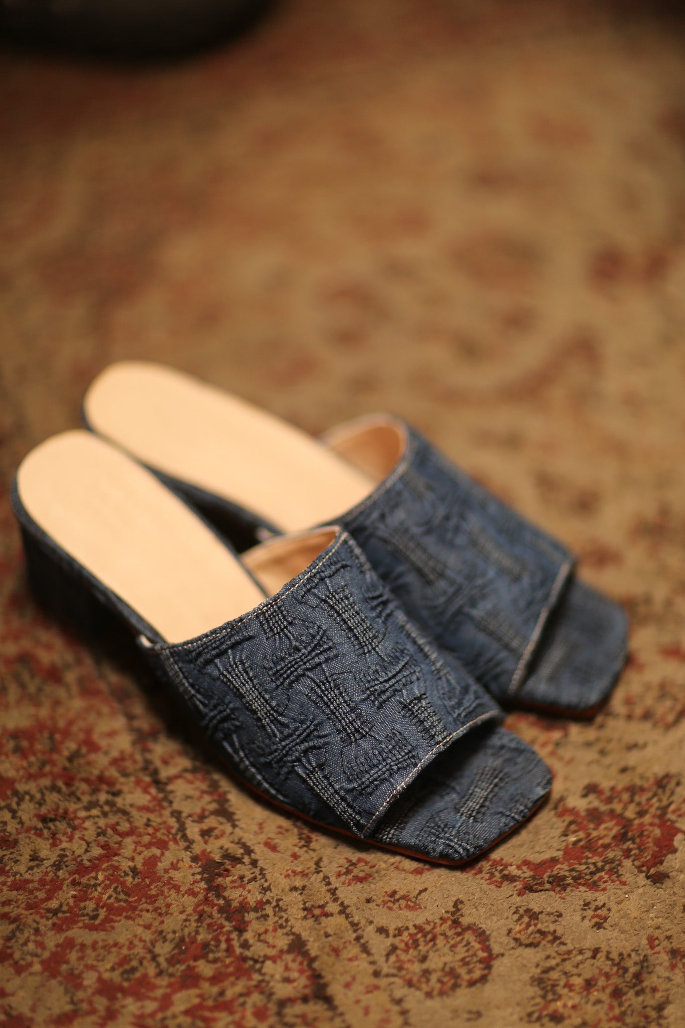 HEELED DENIM MULES JANBU