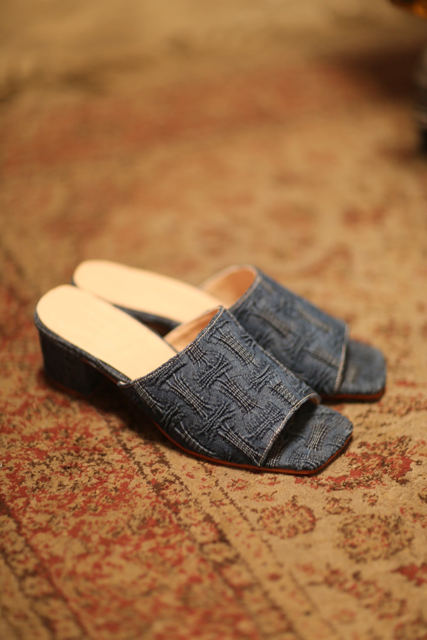 HEELED DENIM MULES JANBU