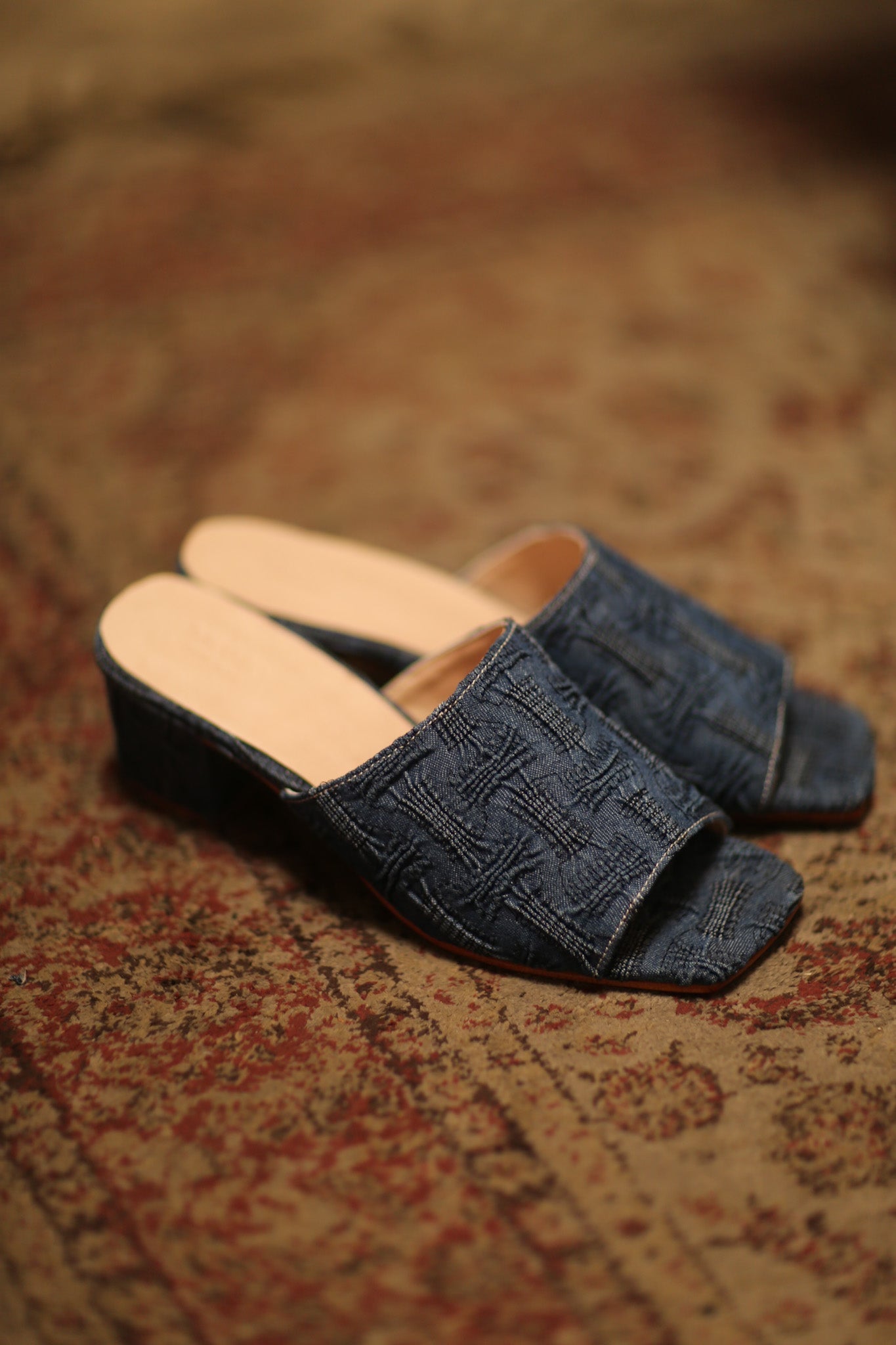 HEELED DENIM MULES JANBU