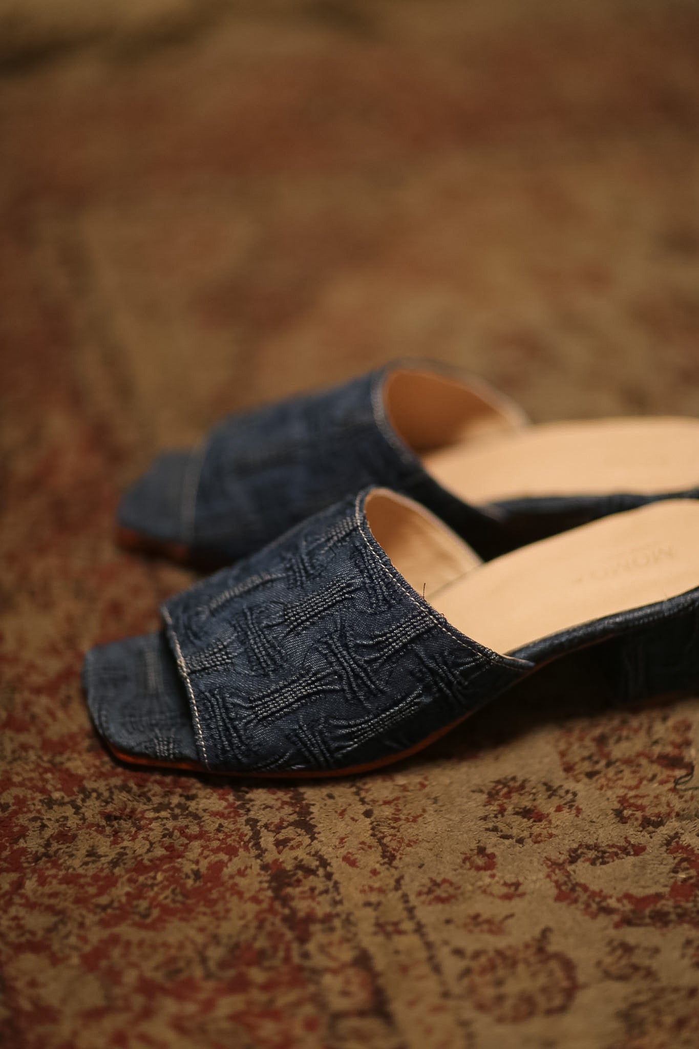 HEELED DENIM MULES JANBU