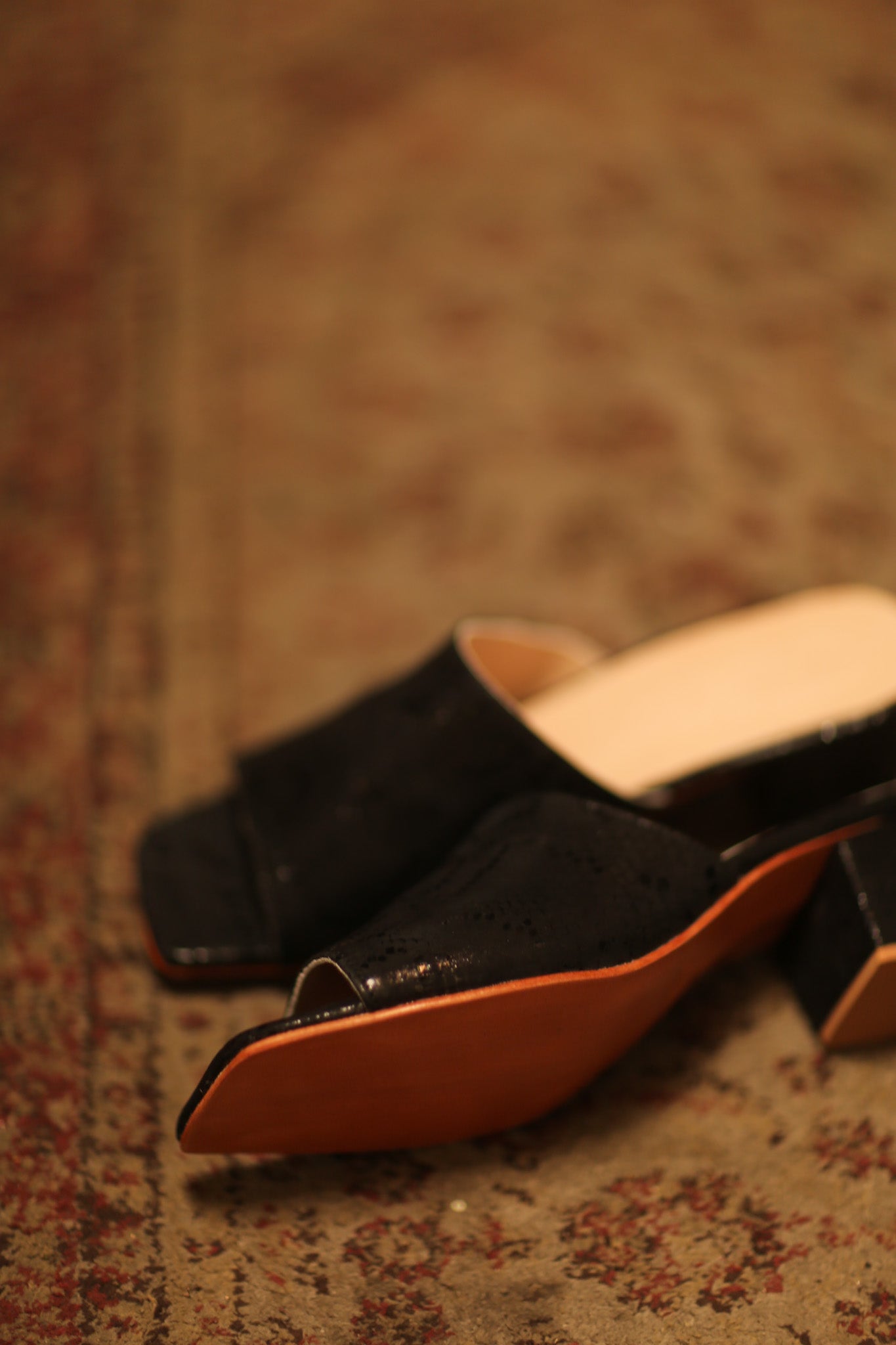 BLACK SNAKE PRINT HEELED MULES FILU