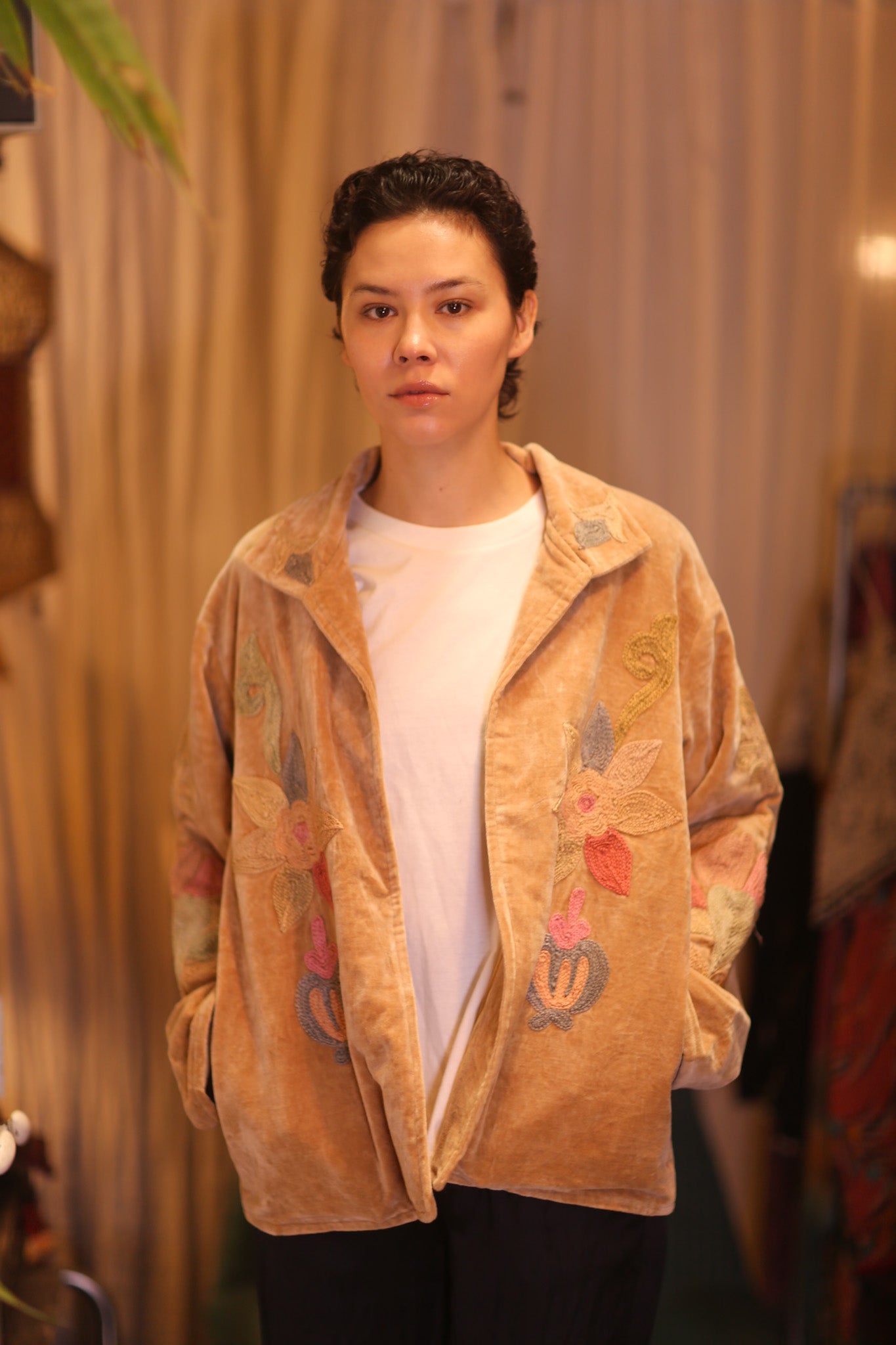 EMBROIDERED VELVET JACKET CHAO