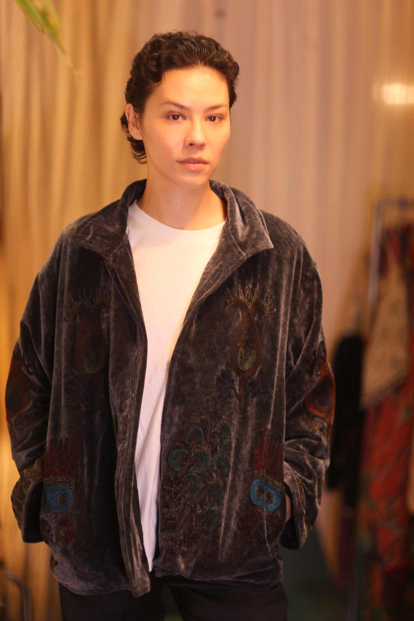 EMBROIDERED VELVET COAT JACKET JESSI