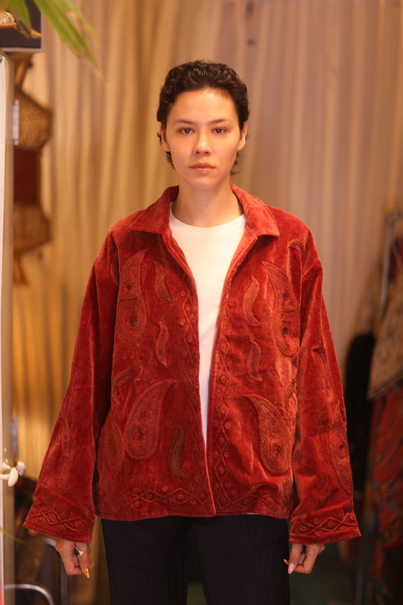 EMBROIDERED VELVET JACKET  HIRAI