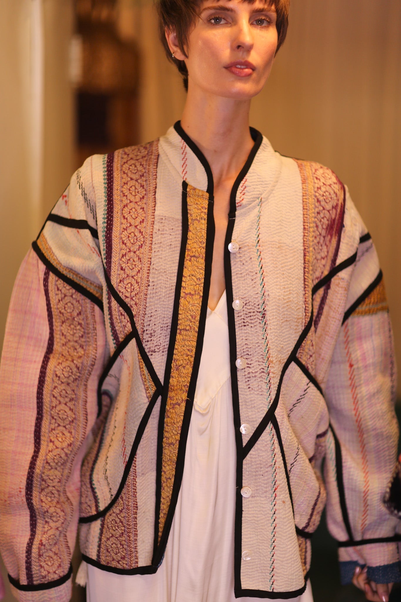 KANTHA BOMBER JACKET PINKGOLD