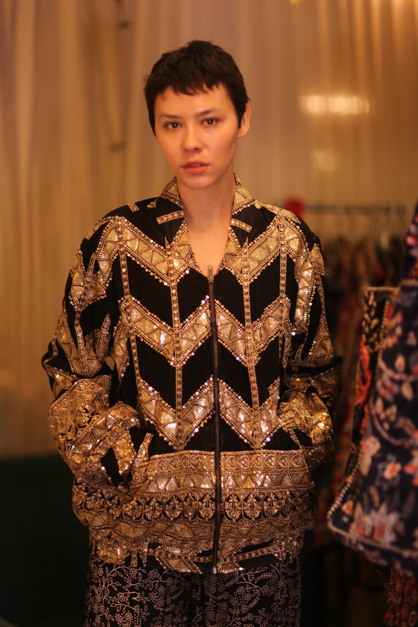 OVERSIZED EMBROIDERED SILK BOMBER JACKET WONMIN