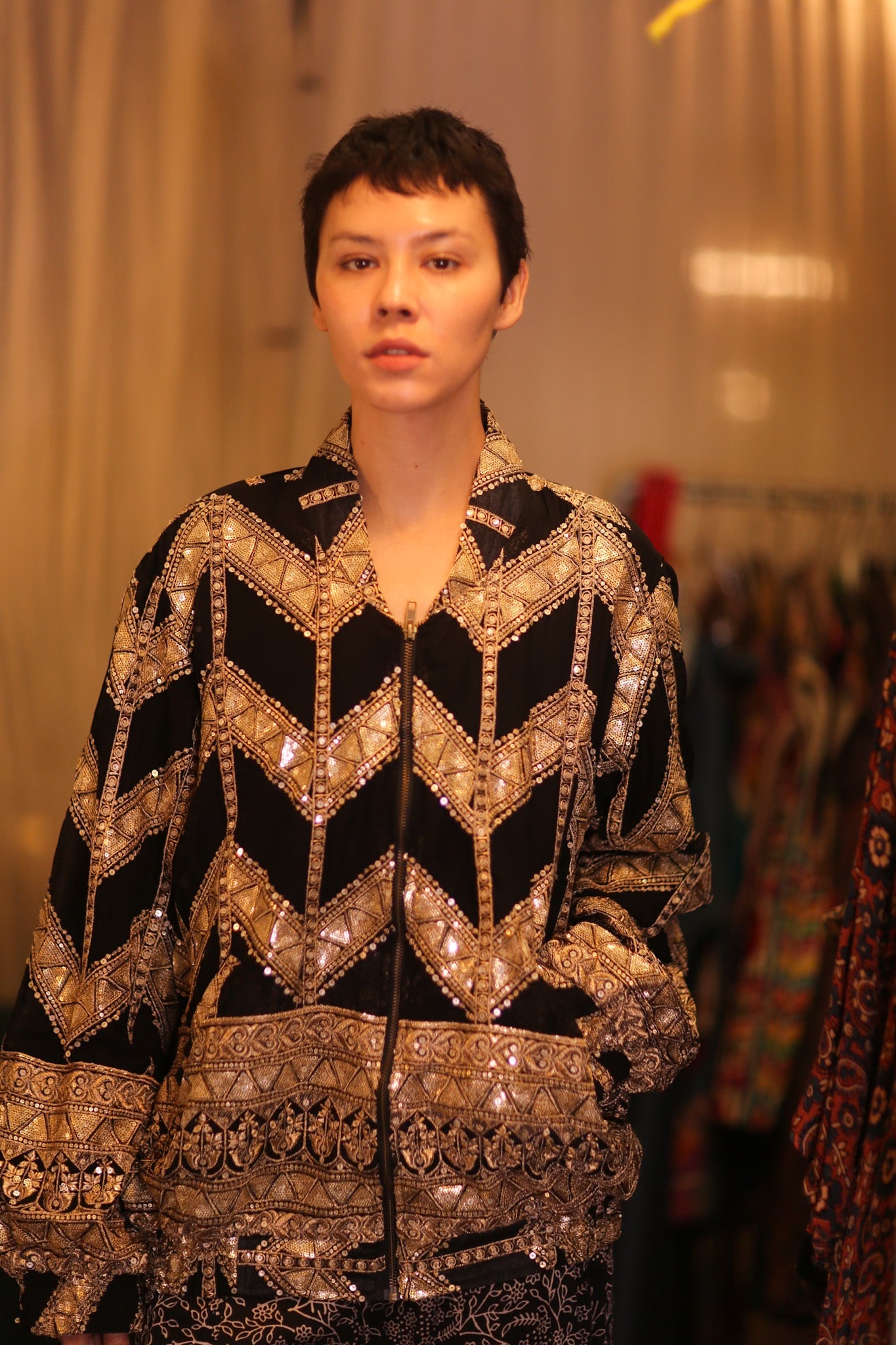 OVERSIZED EMBROIDERED SILK BOMBER JACKET WONMIN