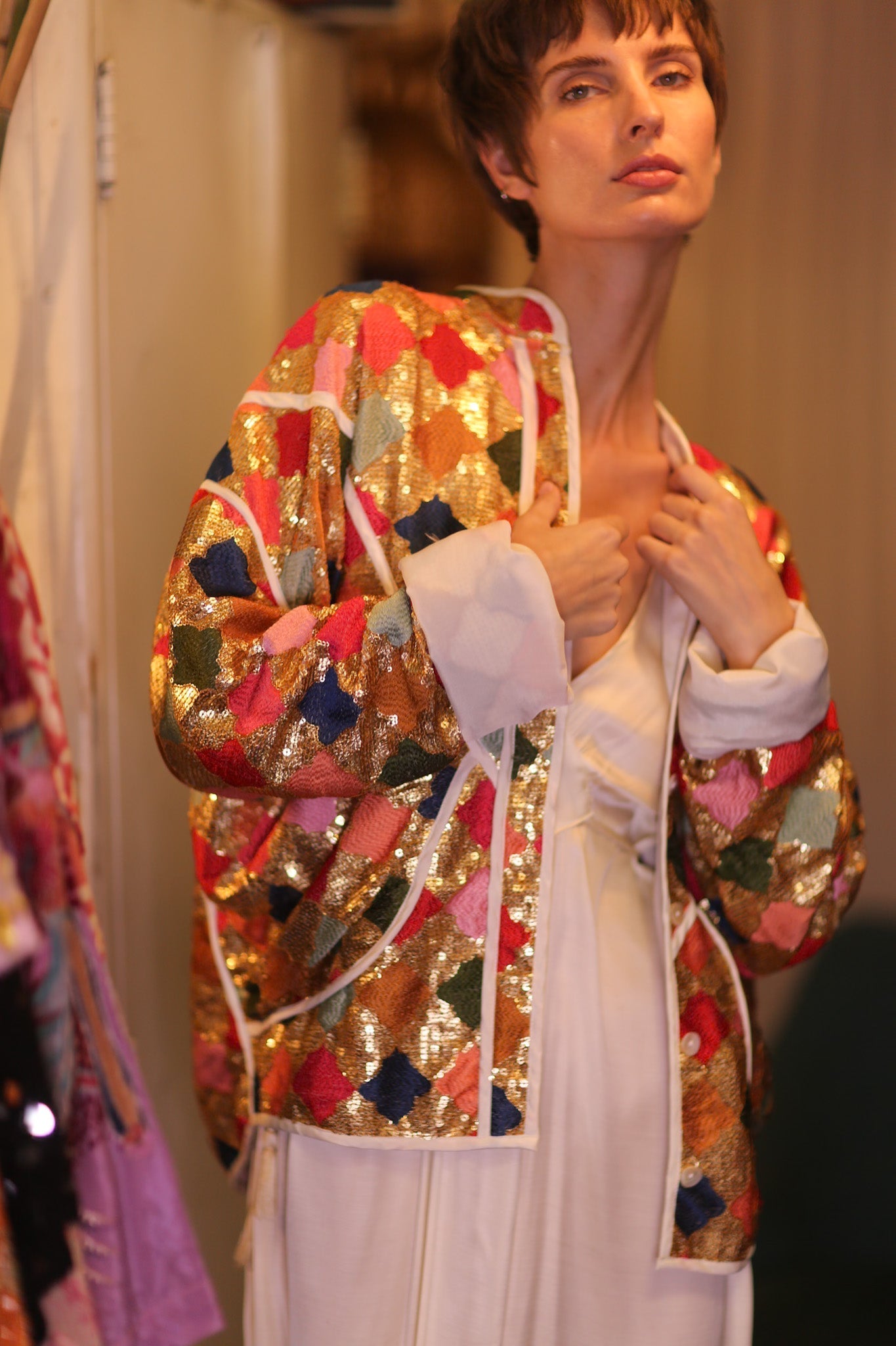 EMBROIDERED SILK JACKET ROYALE