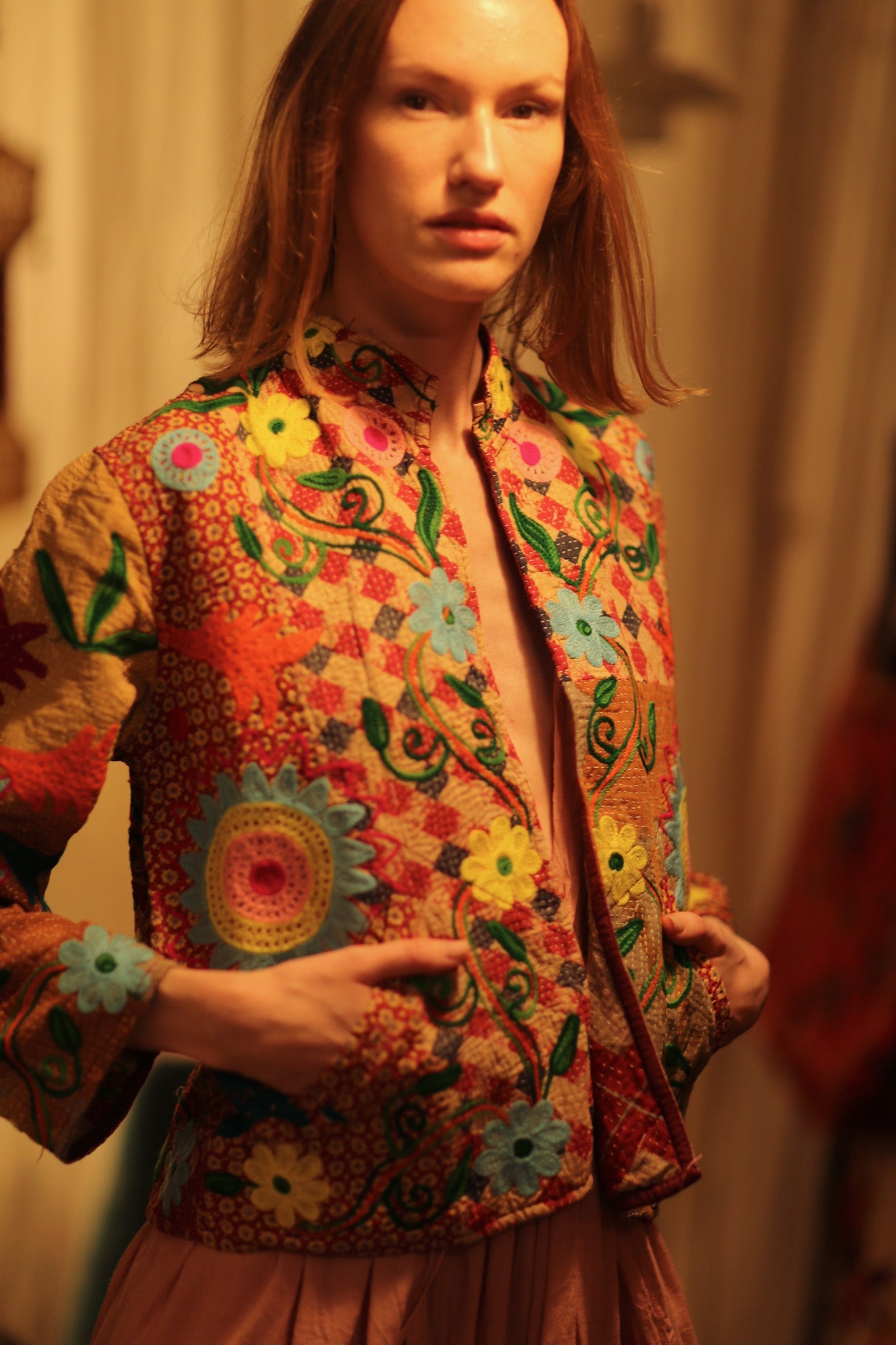 JACKET INGRID LOE EMBROIDERED