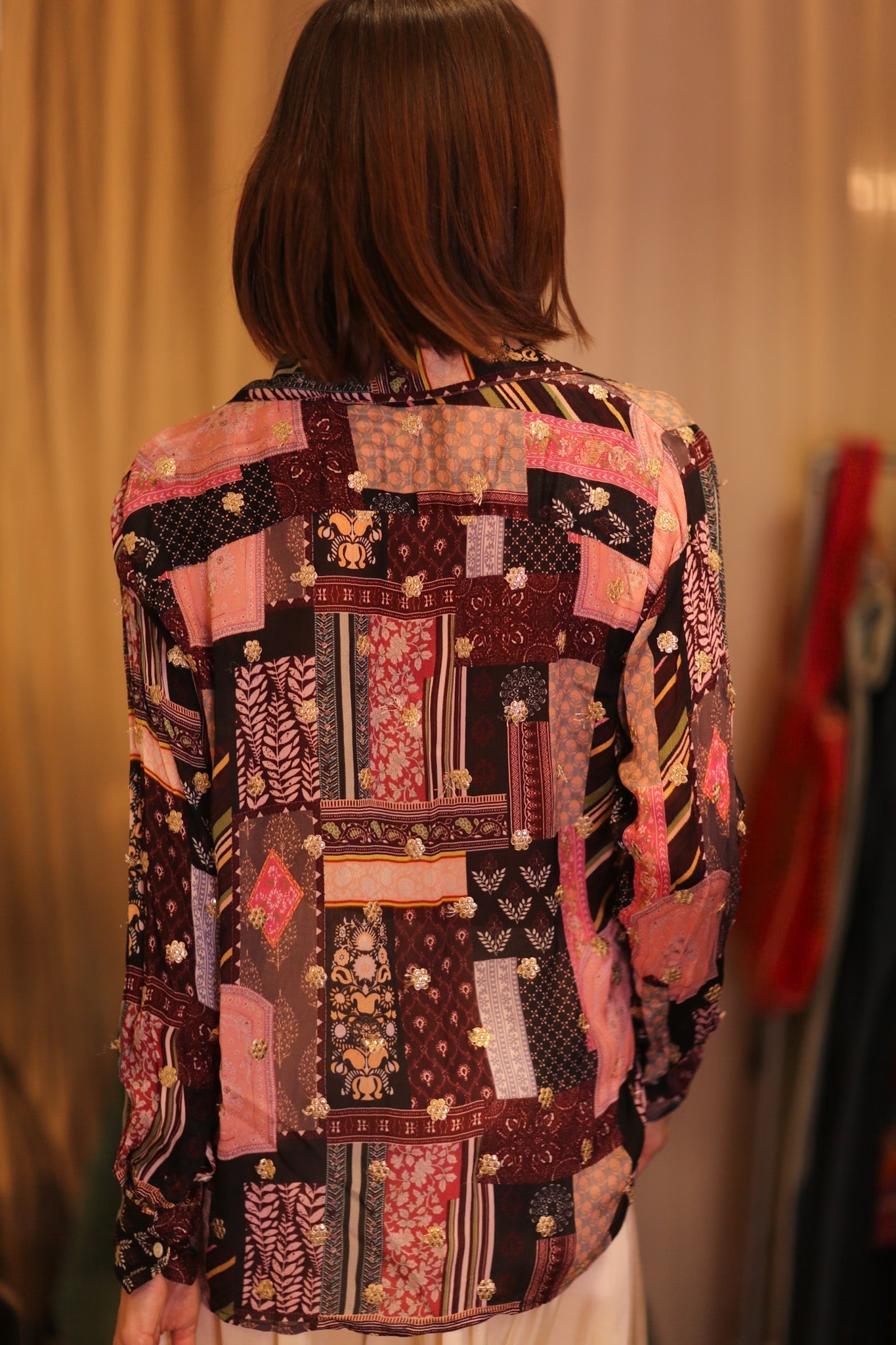 EMBROIDERED BOYFRIEND SHIRT BILLIE HONEY
