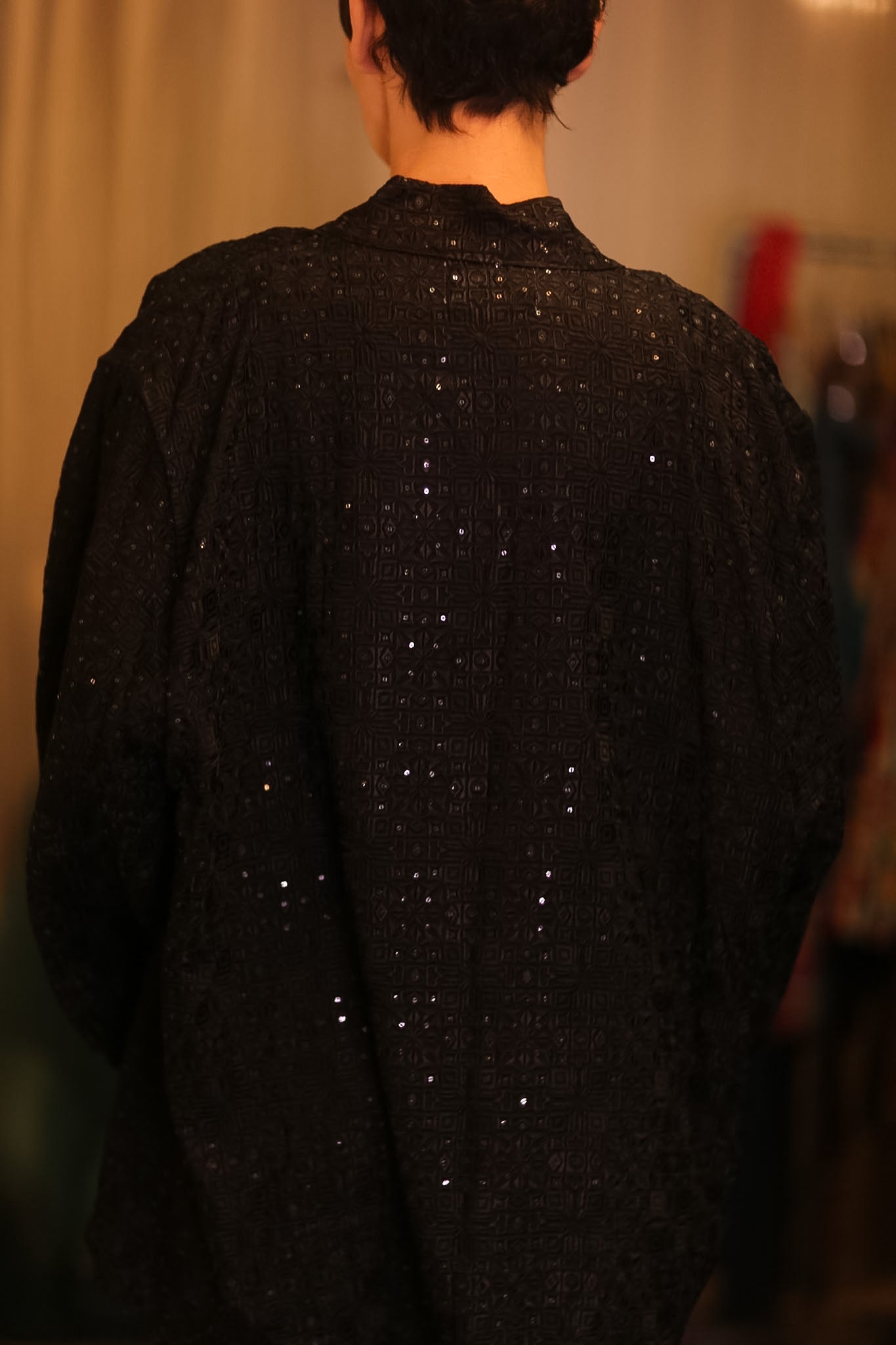 EMBROIDERED SILK SHORT KIMONO MAHUYAR