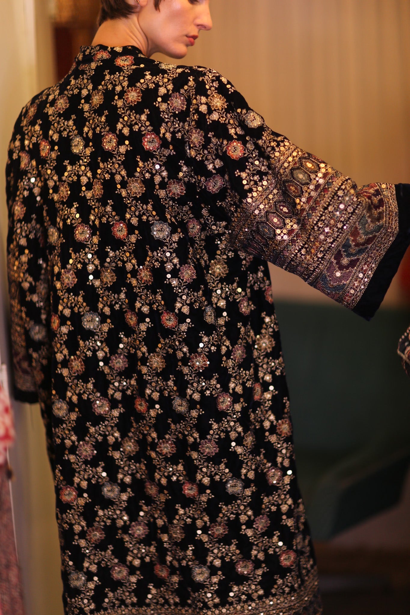 EMBROIDERED VELVET LONG KIMONO MINOSCH