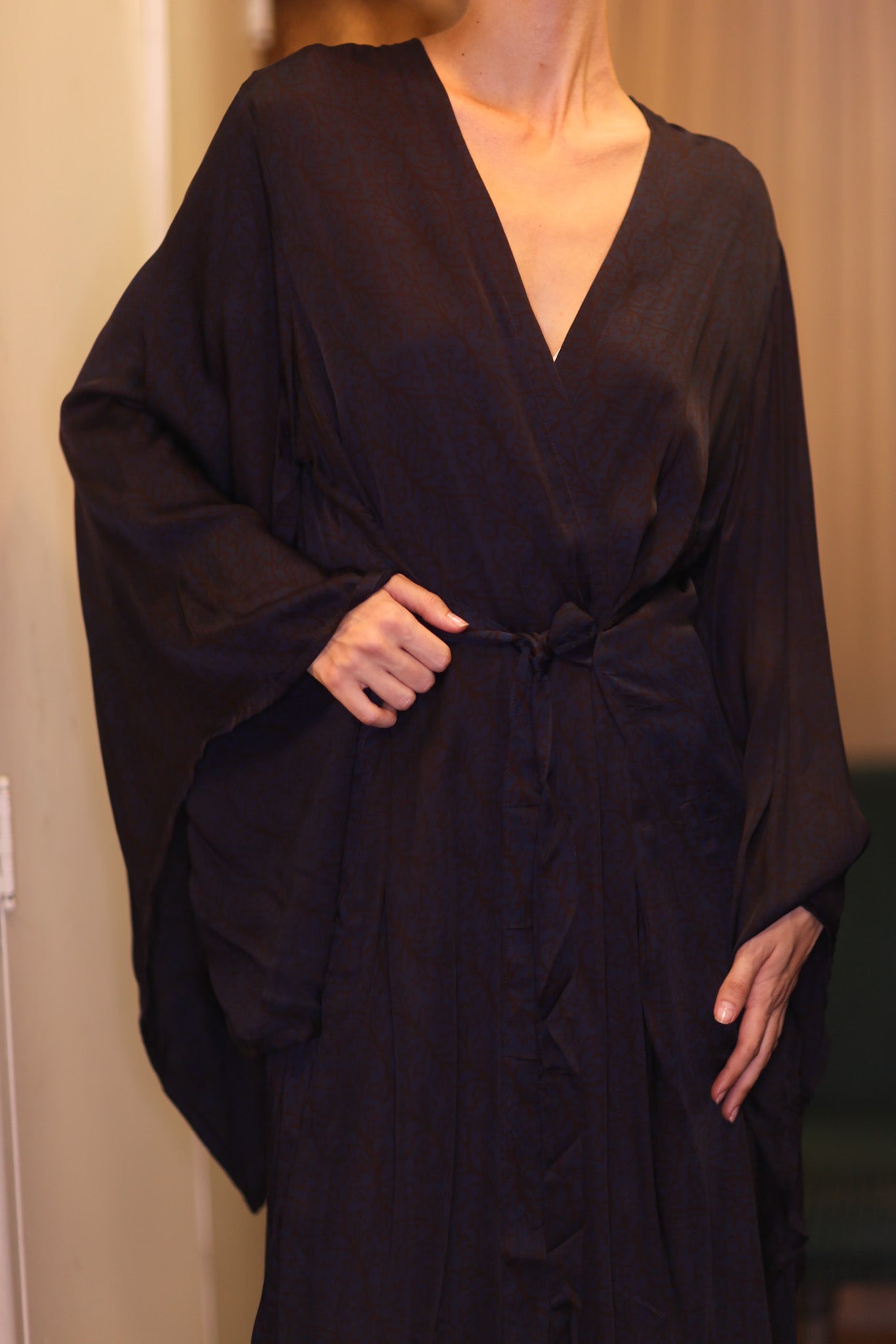 SILK WING KIMONO PINA NOIRA
