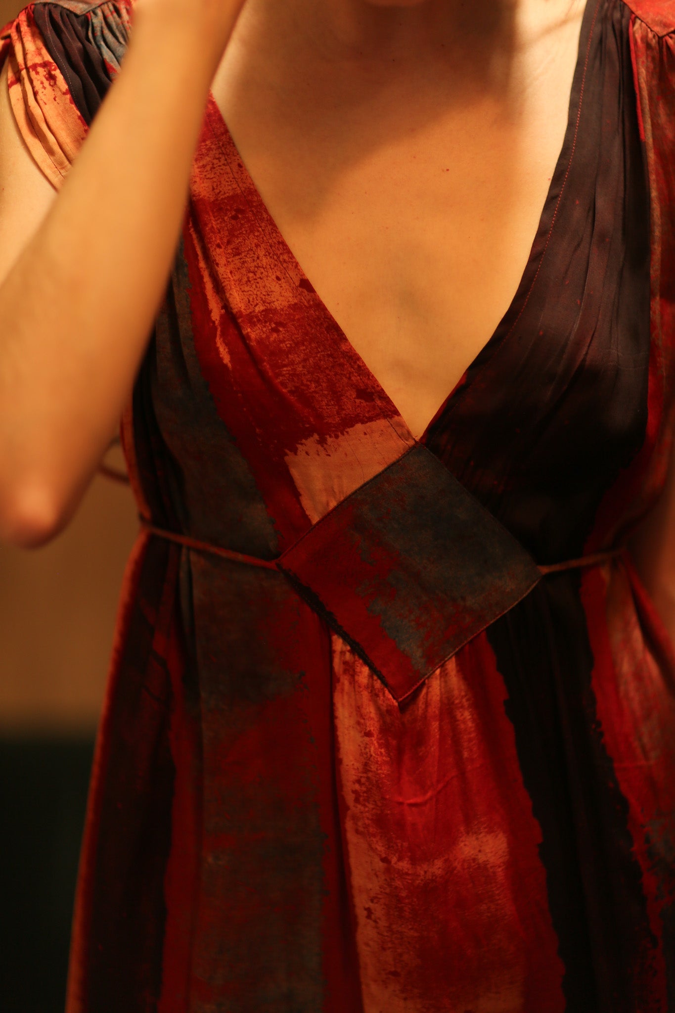 VICTORIA SILK DRESS RED STRIPE