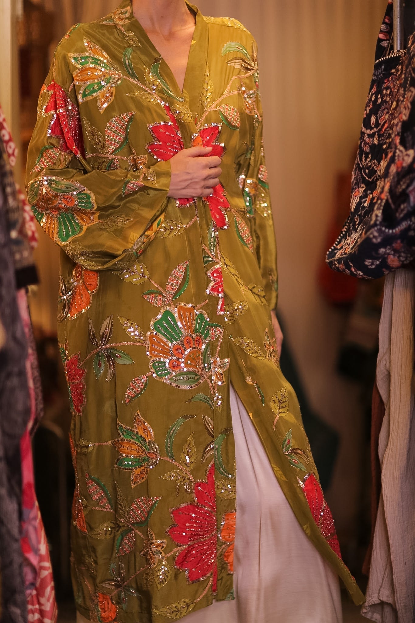 EMBROIDERED SILK KIMONO ROSE GABRIEL