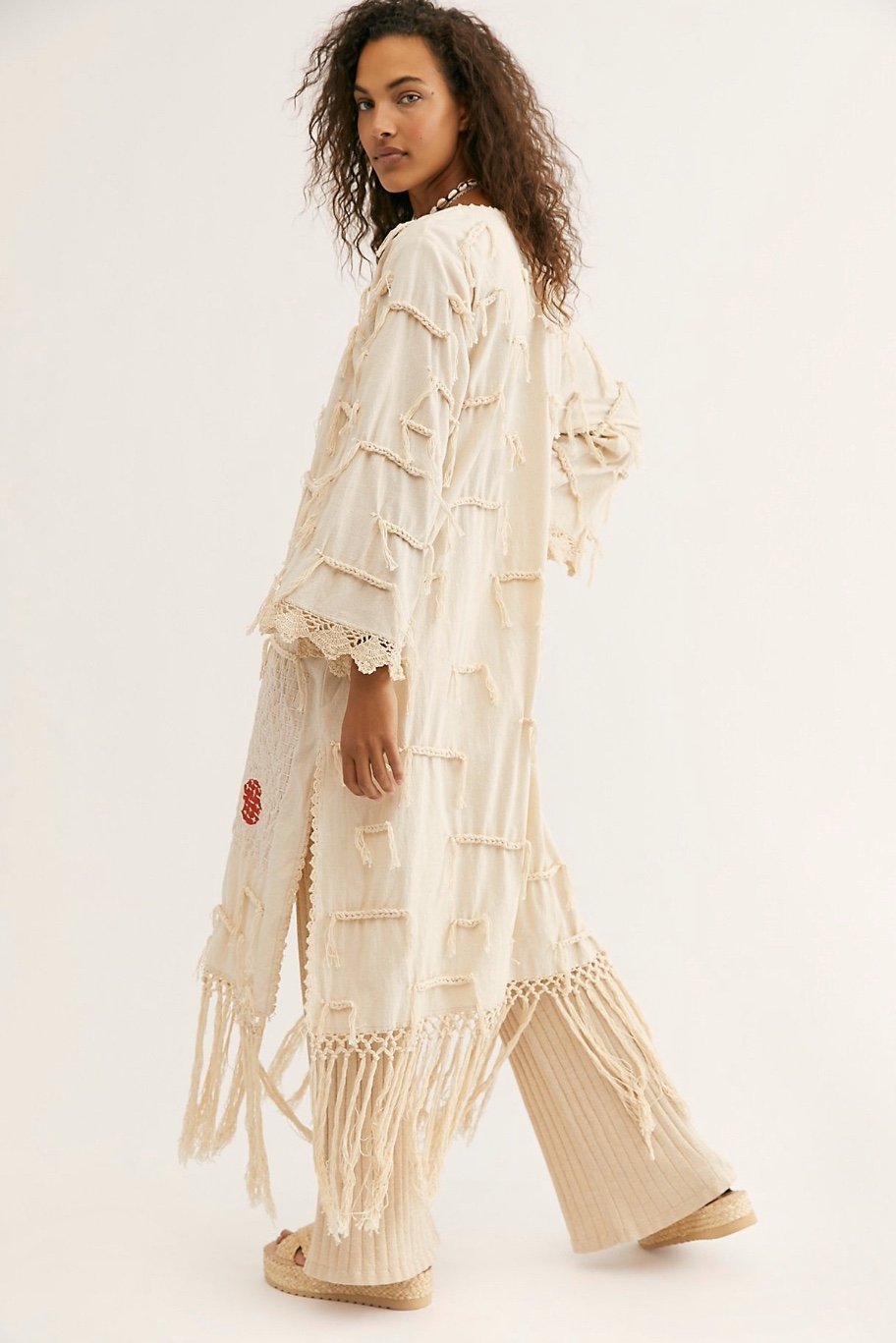 Amelia Crochet Fringe Kimono X FREE PEOPLE - MOMO STUDIO BERLIN - Berlin Concept Store - sustainable & ethical fashion