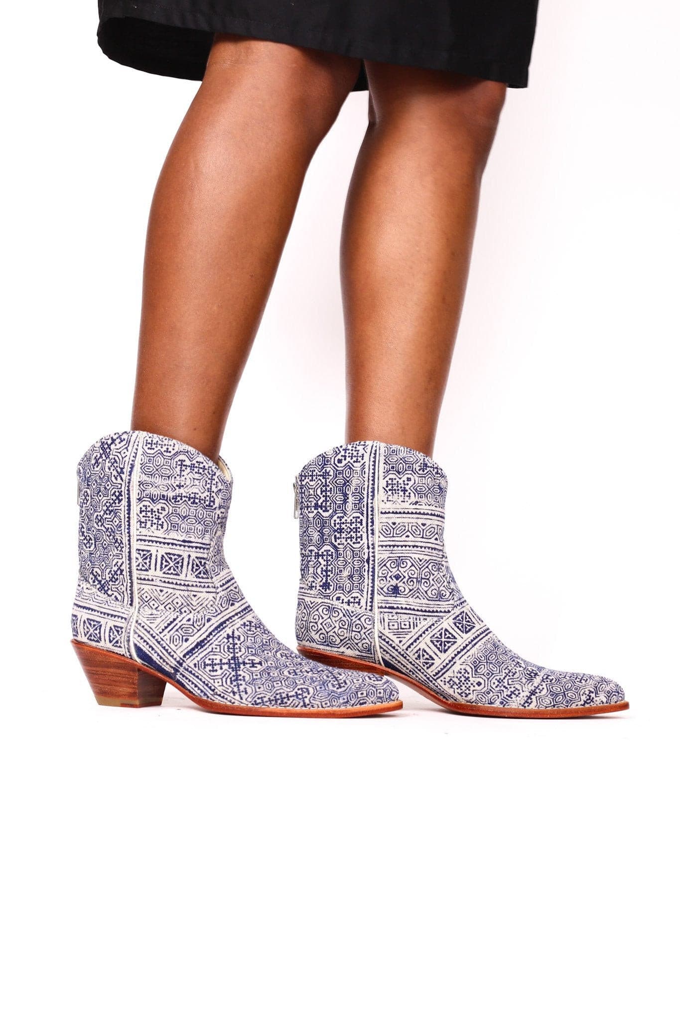 BATIK INDIGO BOOTIES NATASHA - MOMO STUDIO BERLIN - Berlin Concept Store - sustainable & ethical fashion