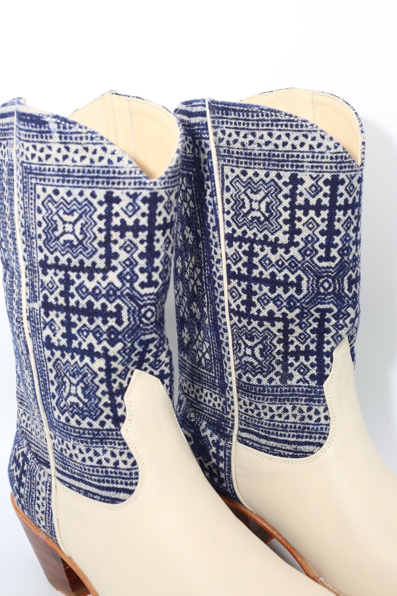 BATIK INDIGO WESTERN BOOTS MOLI - MOMO STUDIO BERLIN - Berlin Concept Store - sustainable & ethical fashion